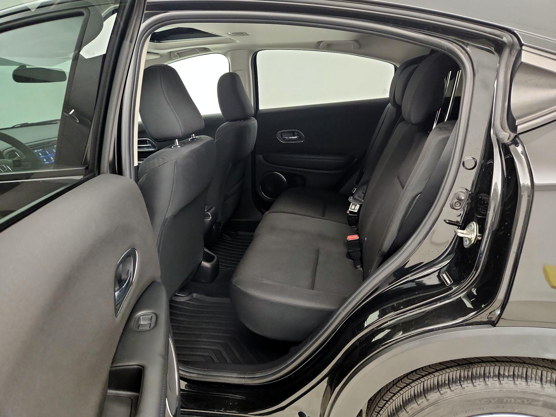 Thumbnail: 2017 Honda HR-V - 20