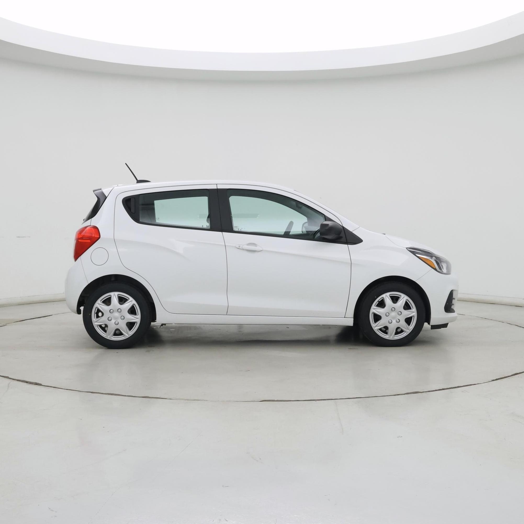 Thumbnail: 2017 Chevrolet Spark - 7