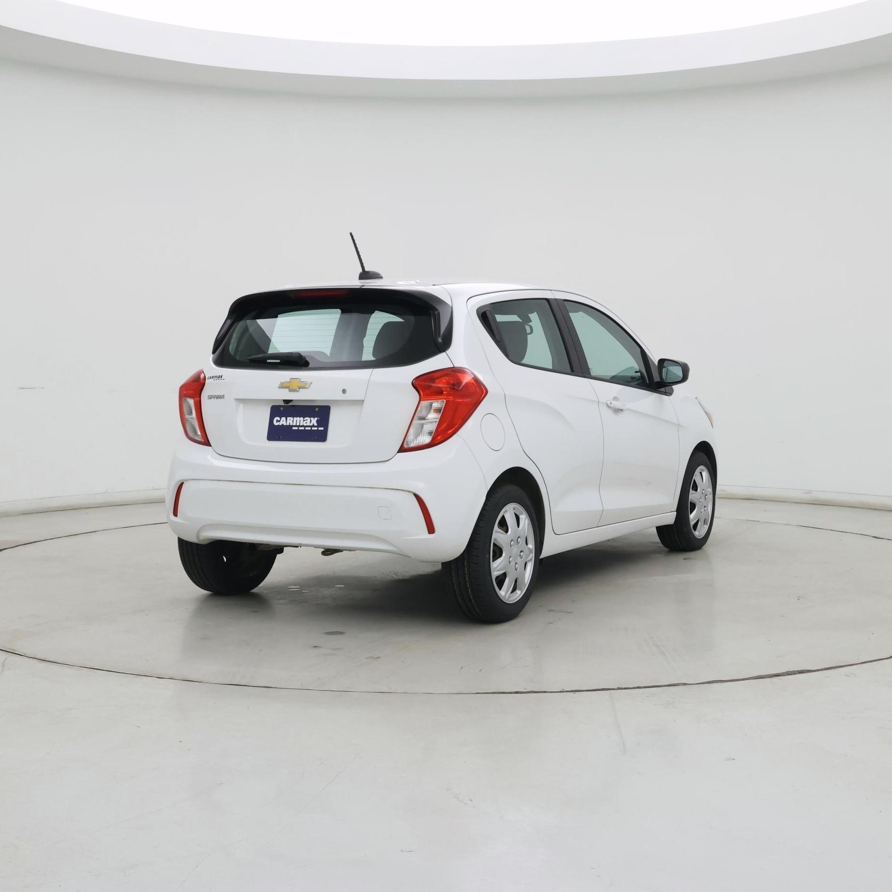 Thumbnail: 2017 Chevrolet Spark - 8