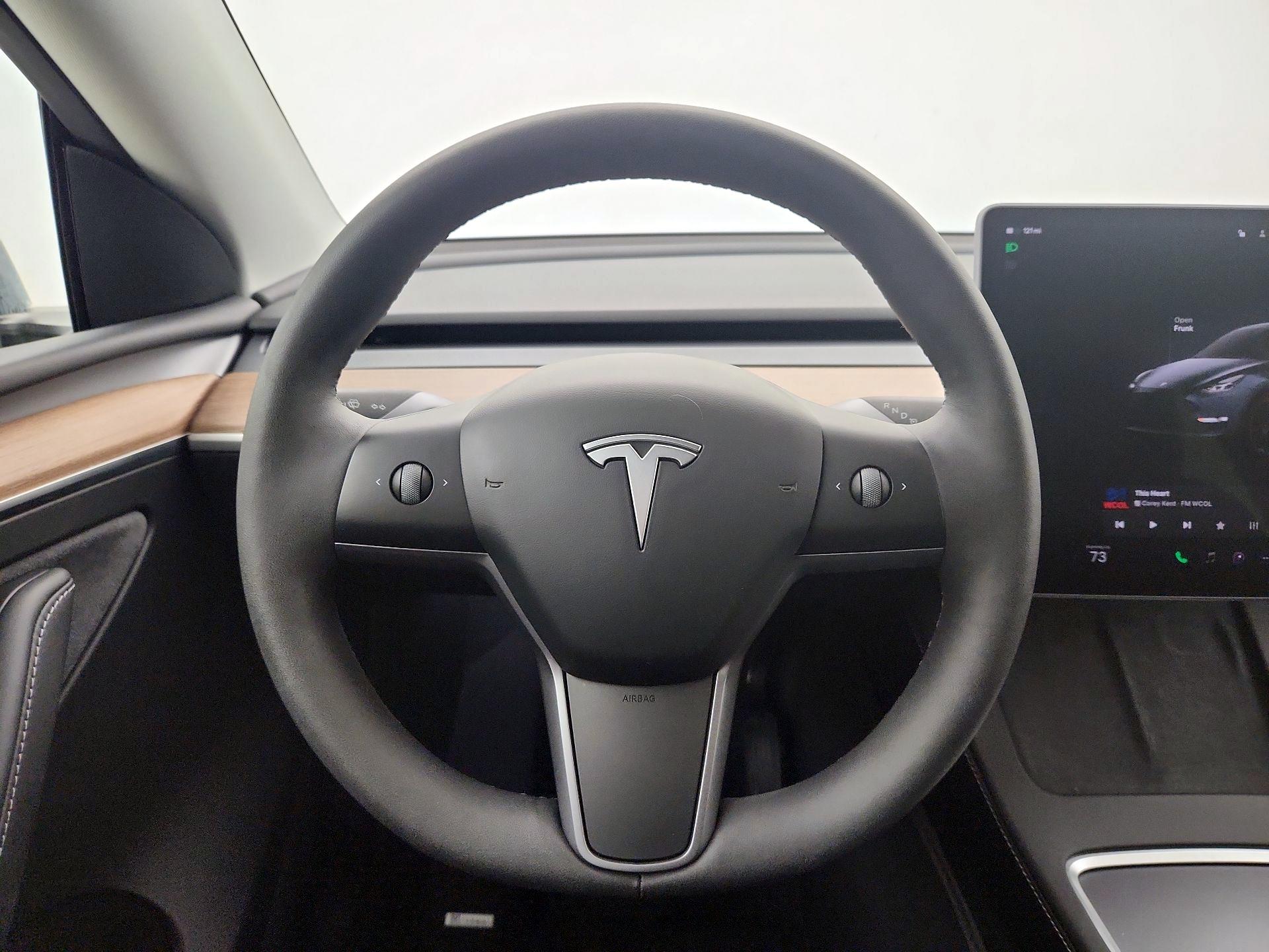 Thumbnail: 2024 Tesla Model Y - 10