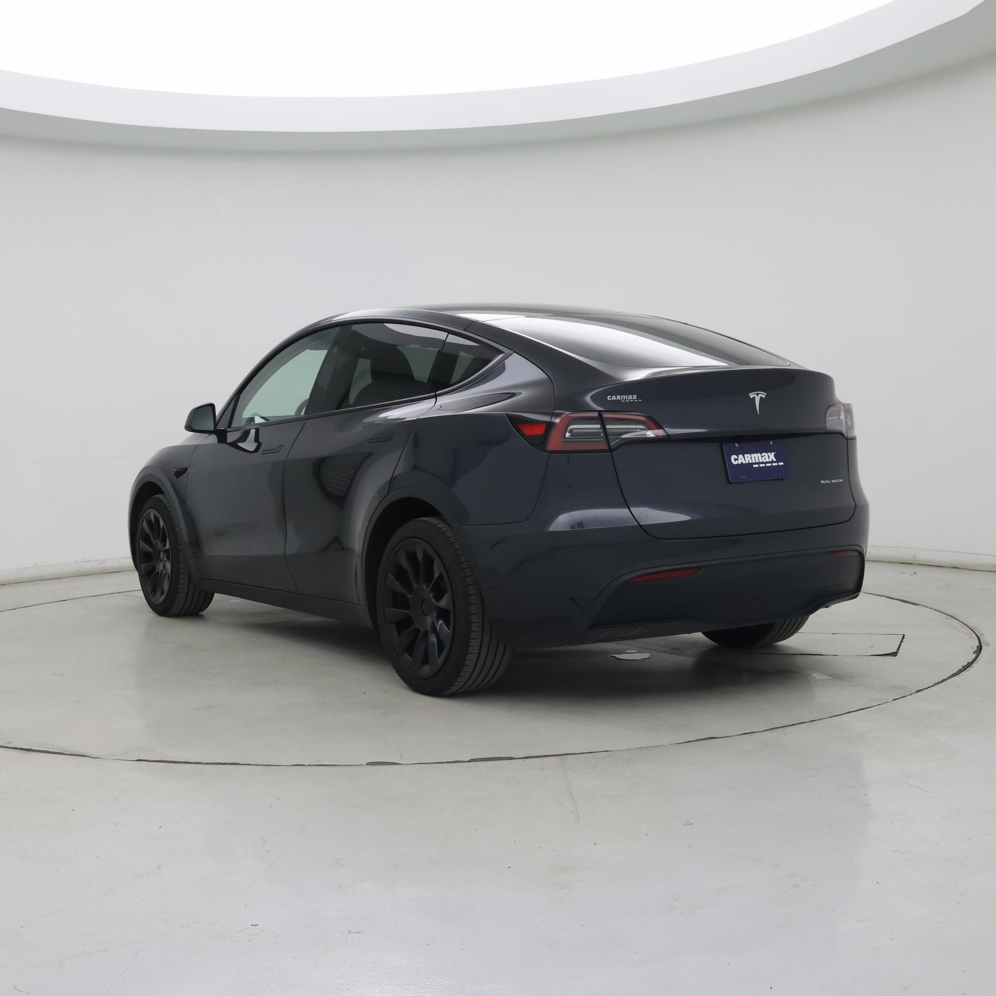 Thumbnail: 2024 Tesla Model Y - 2