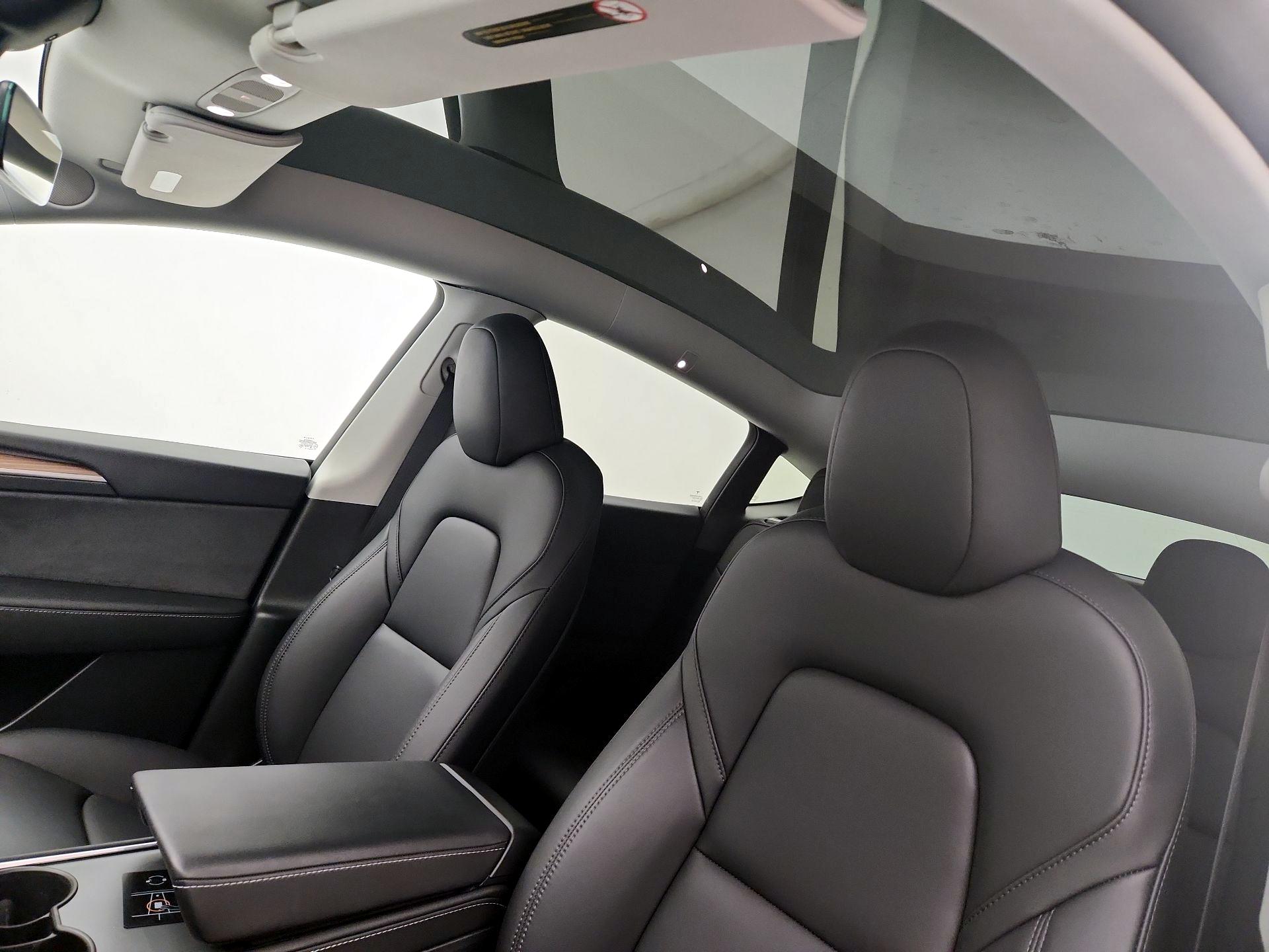 Thumbnail: 2024 Tesla Model Y - 19