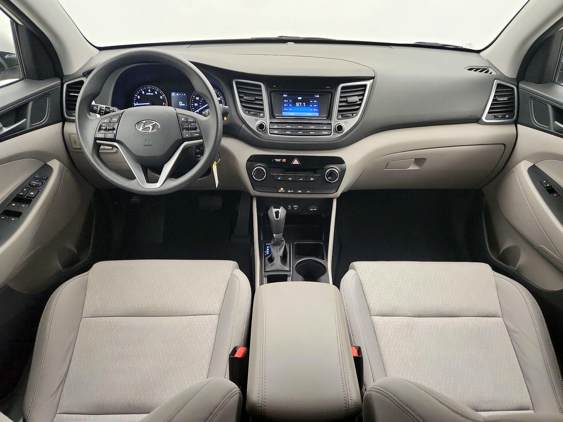 Thumbnail: 2017 Hyundai Tucson - 9