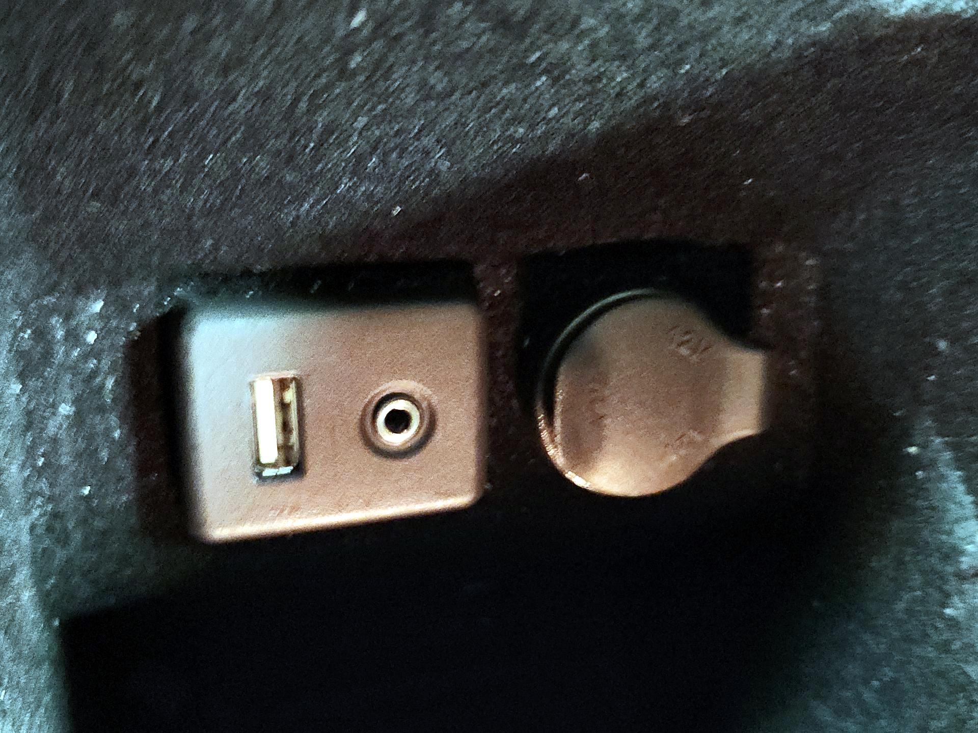 Thumbnail: 2015 Buick LaCrosse - 18