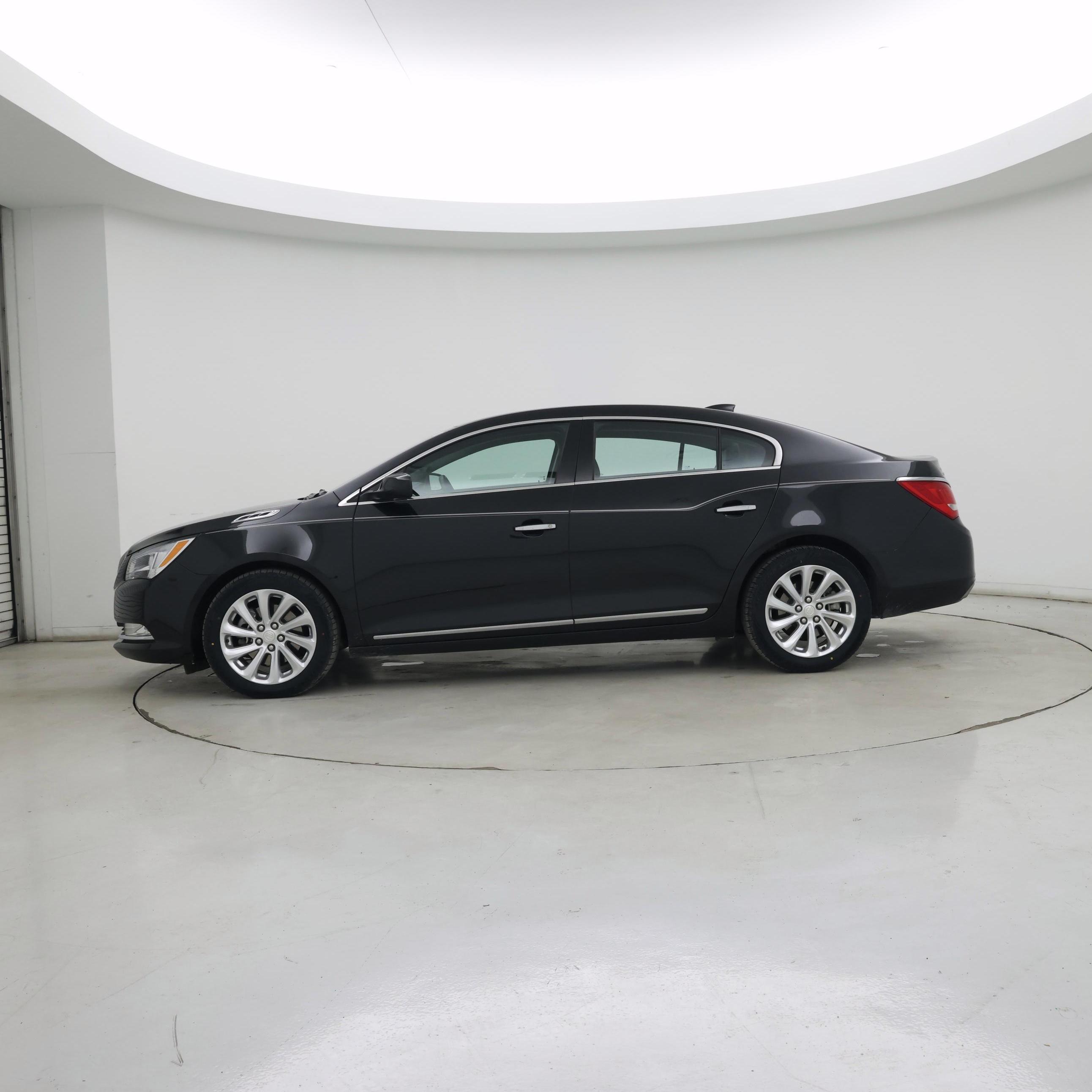 Thumbnail: 2015 Buick LaCrosse - 3