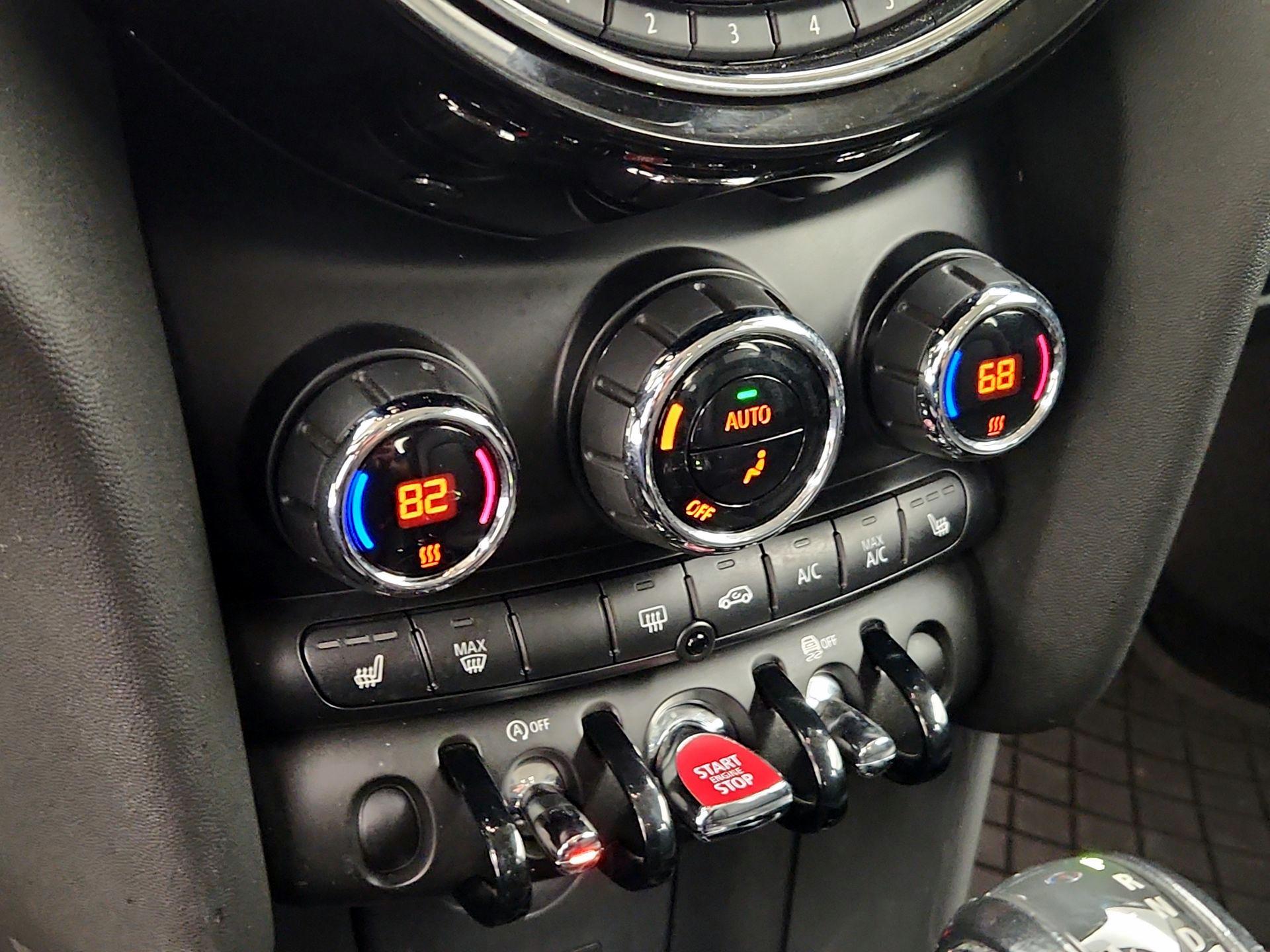 Thumbnail: 2018 MINI Cooper Hardtop - 16