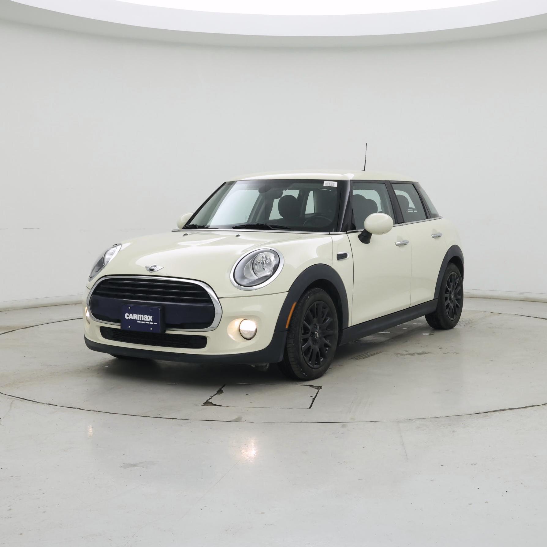 Thumbnail: 2018 MINI Cooper Hardtop - 4