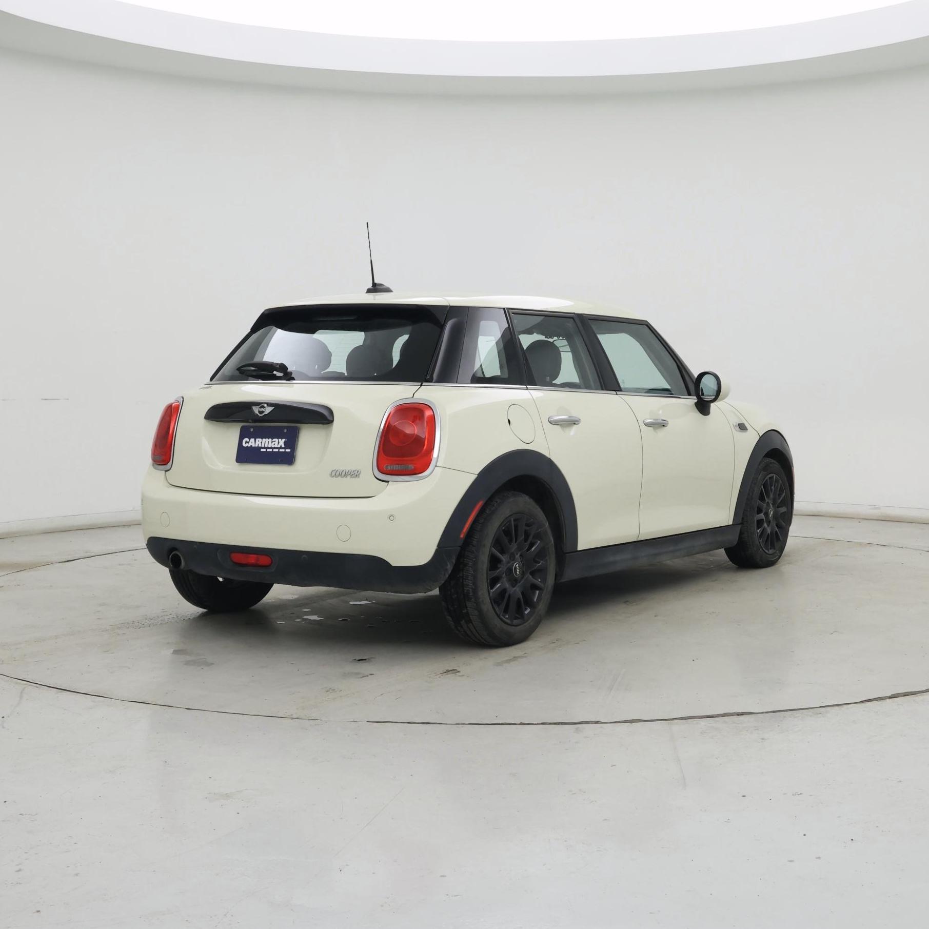 Thumbnail: 2018 MINI Cooper Hardtop - 8