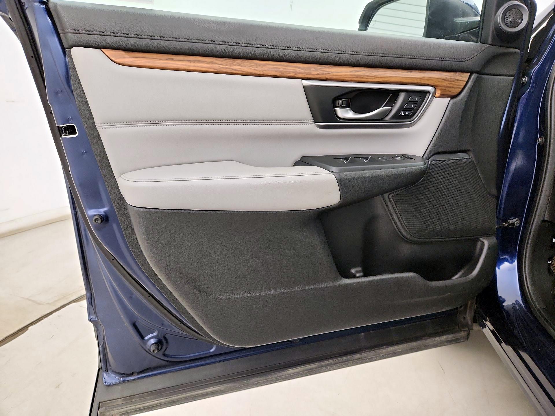 Thumbnail: 2019 Honda CR-V - 12