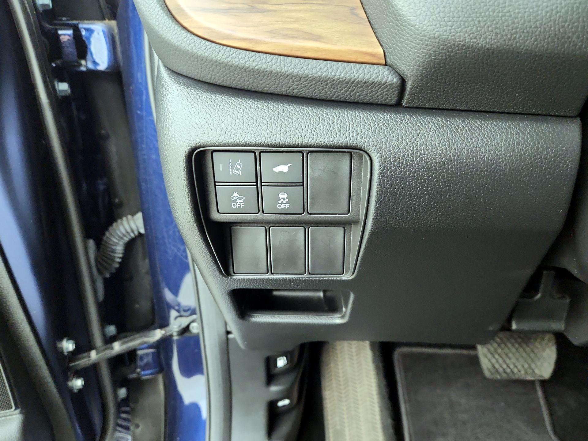 Thumbnail: 2019 Honda CR-V - 13