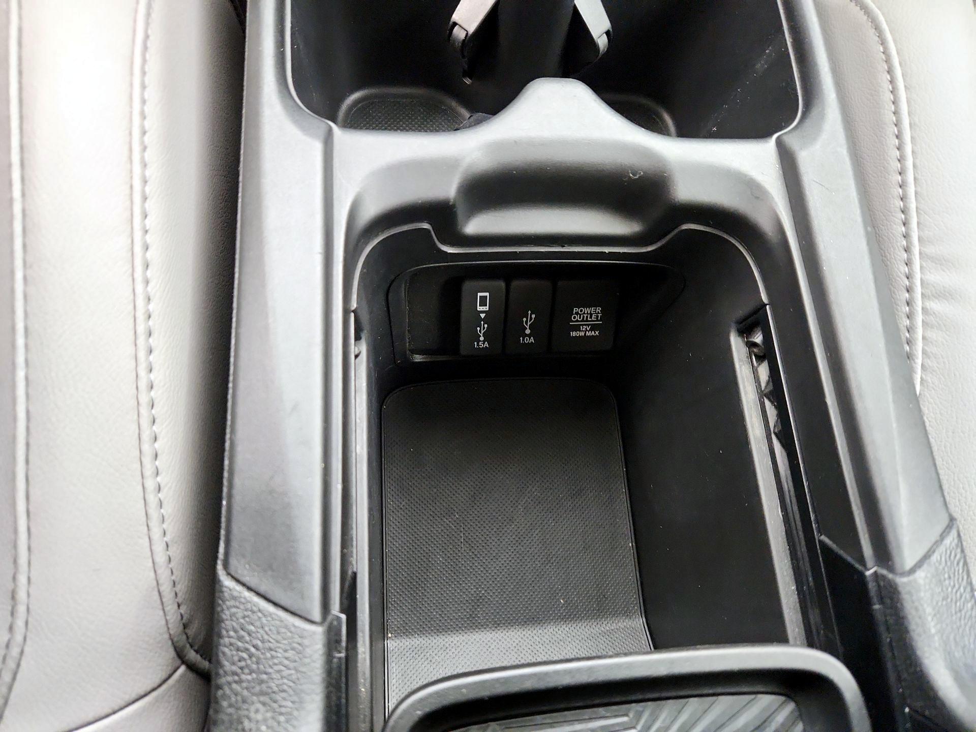 Thumbnail: 2019 Honda CR-V - 18