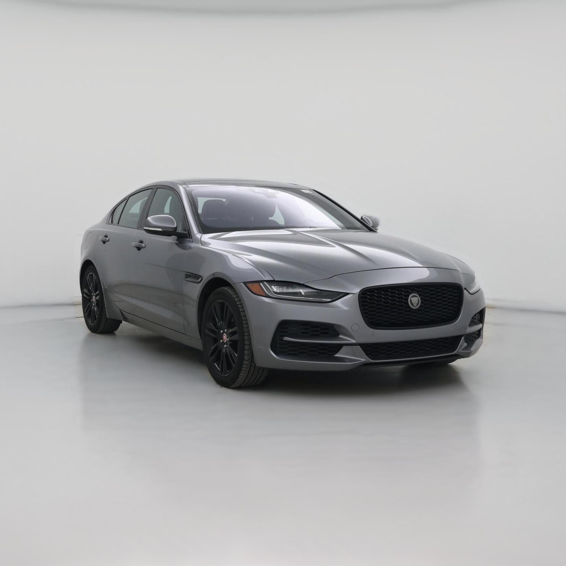 Thumbnail: 2020 Jaguar XE - 1
