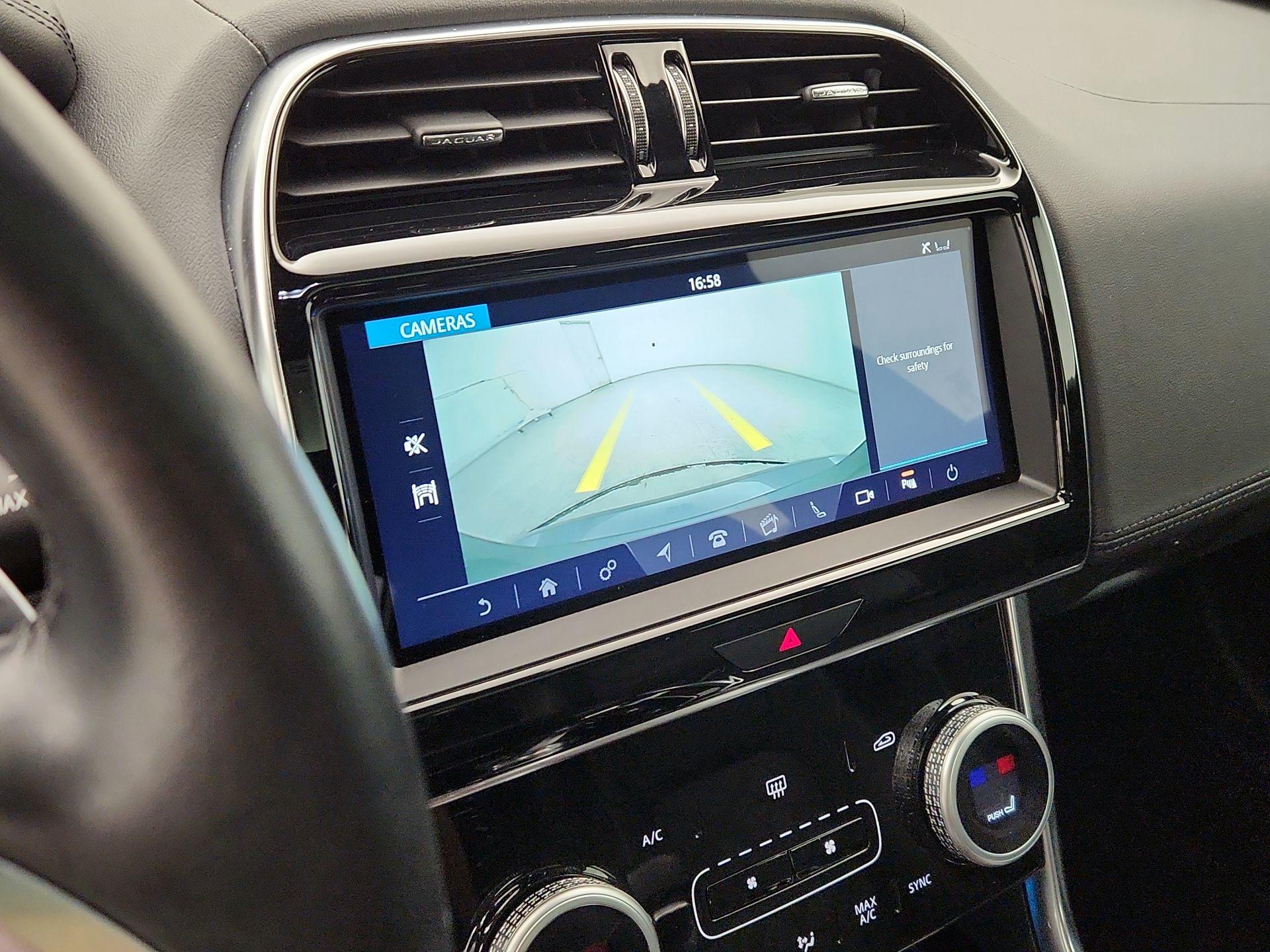 Thumbnail: 2020 Jaguar XE - 15