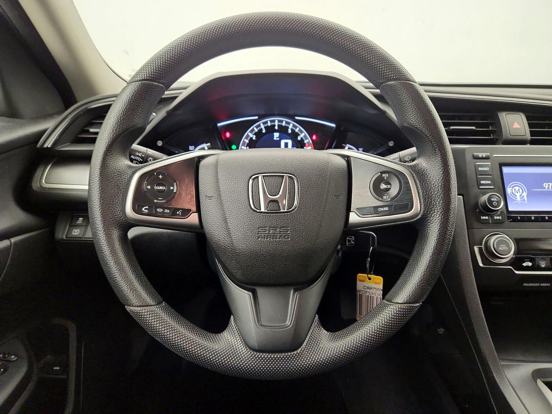 Thumbnail: 2017 Honda Civic - 10