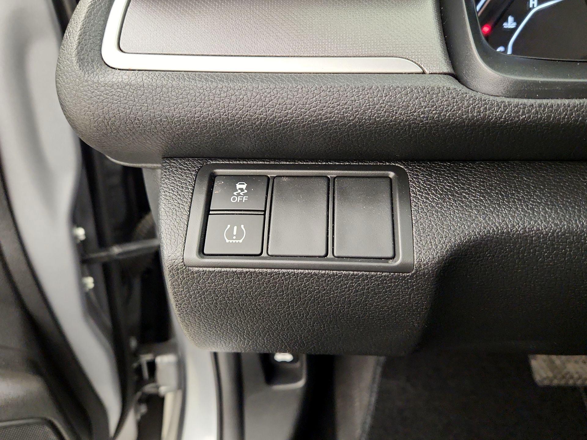 Thumbnail: 2017 Honda Civic - 13