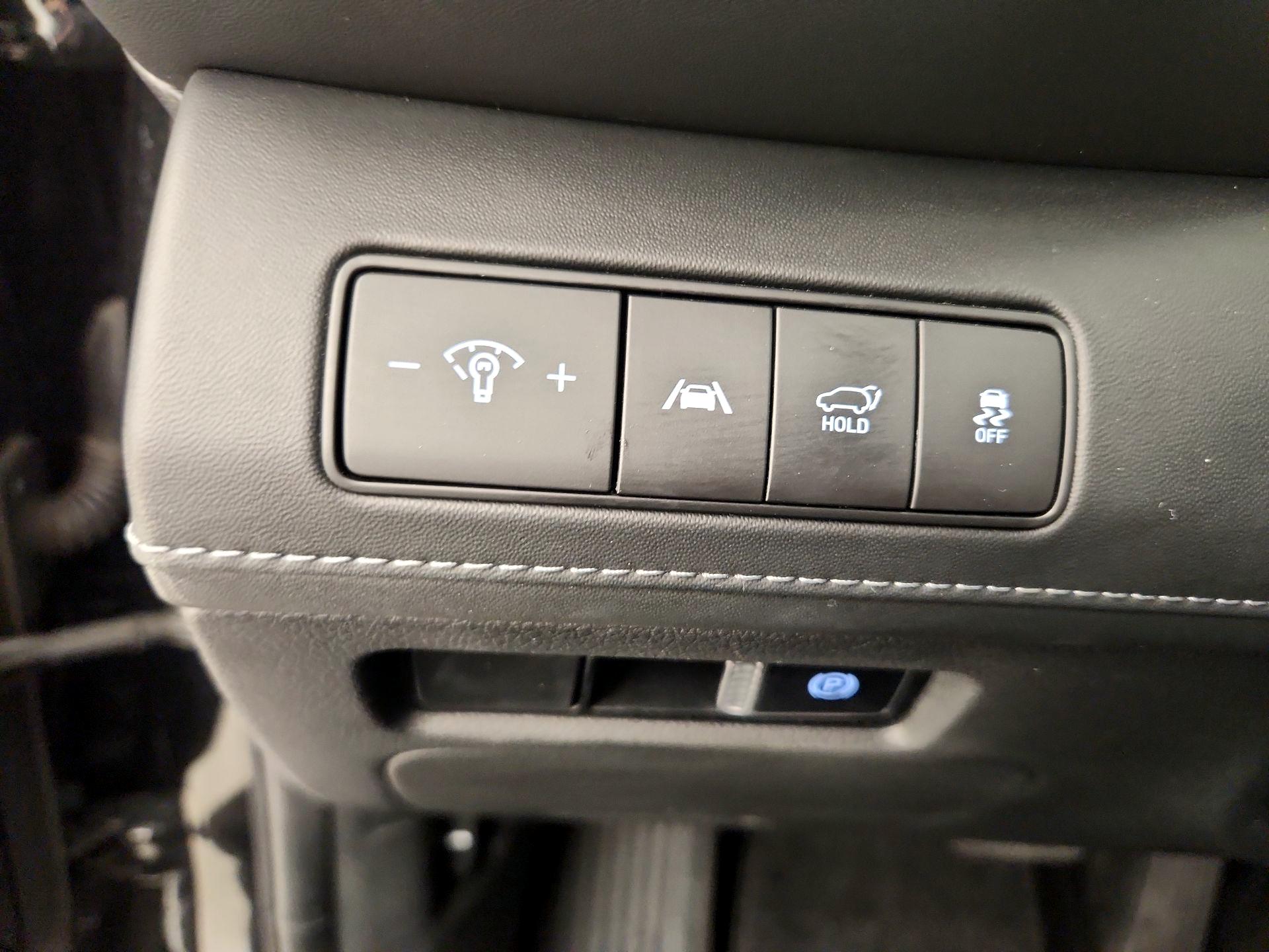 Thumbnail: 2022 Hyundai Santa Fe - 13