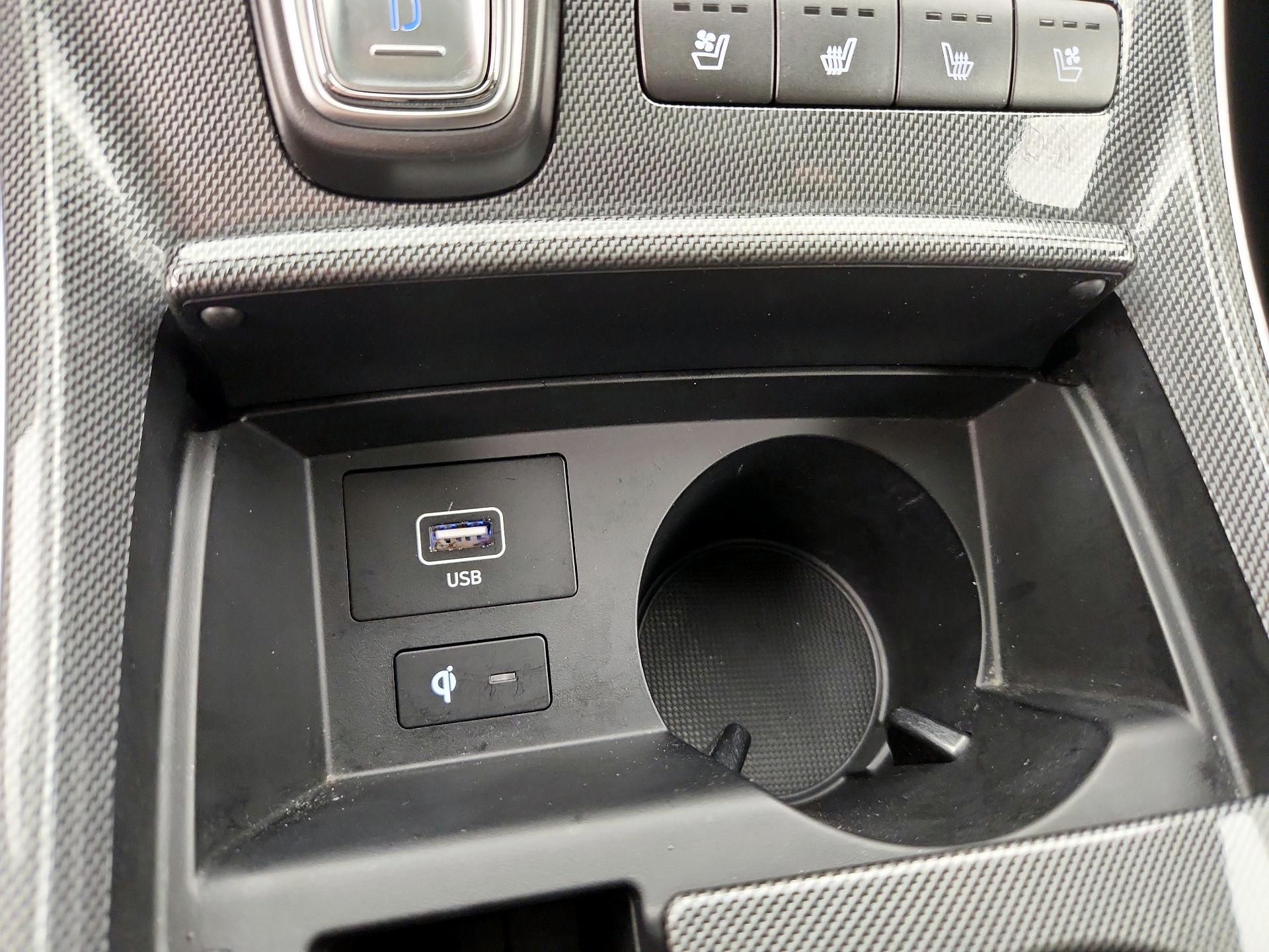 Thumbnail: 2022 Hyundai Santa Fe - 19