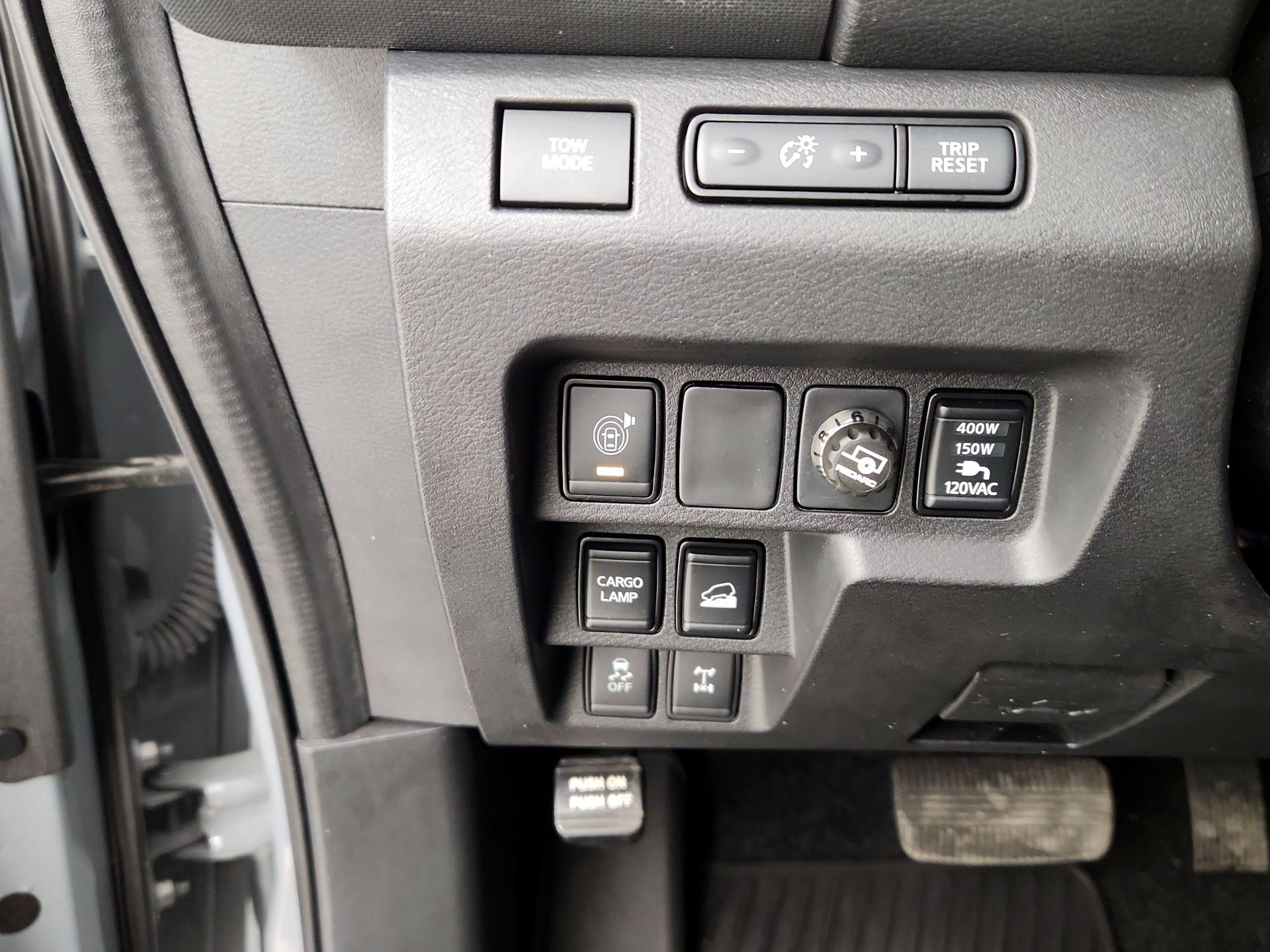 Thumbnail: 2022 Nissan Frontier - 13