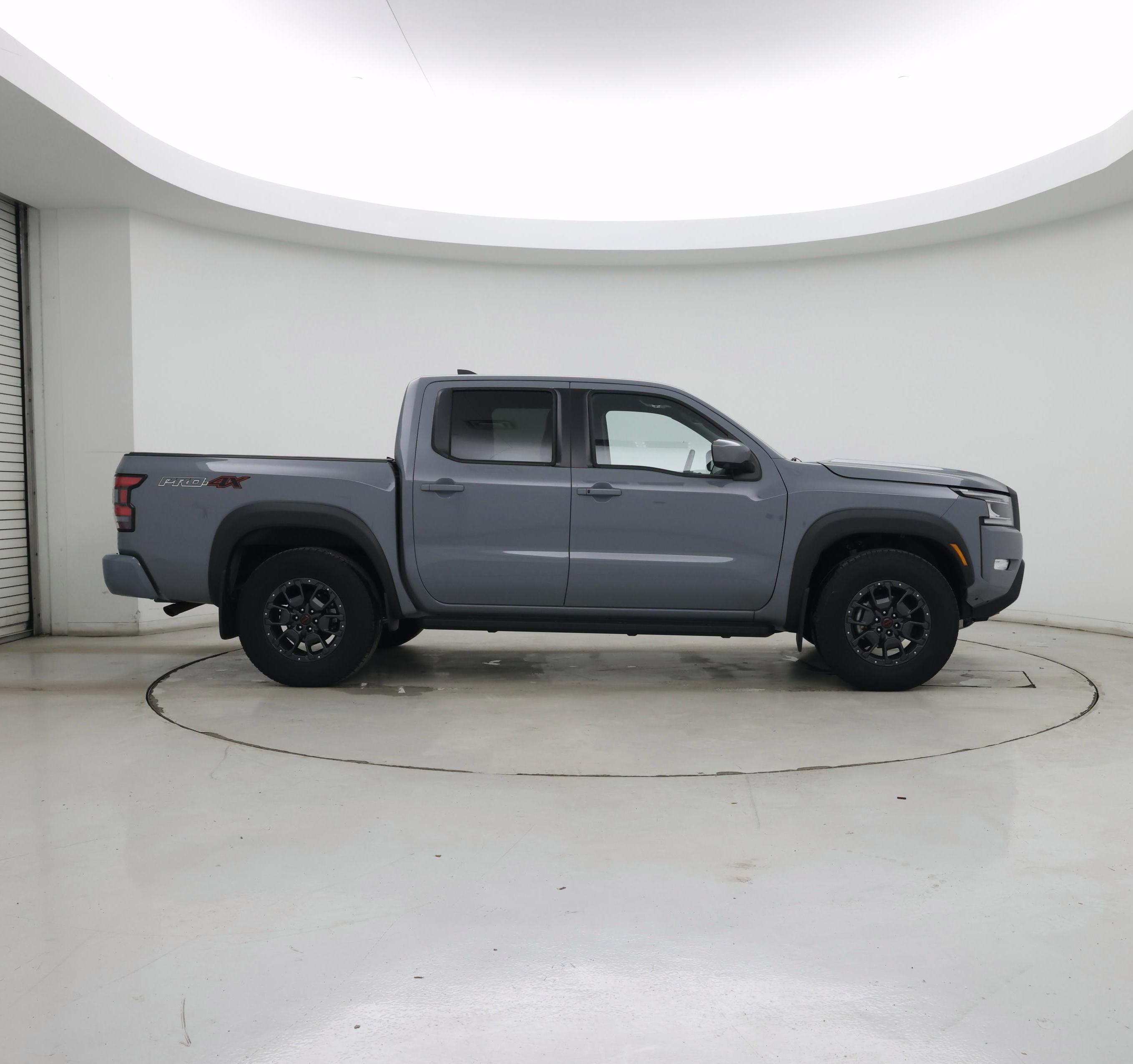 Thumbnail: 2022 Nissan Frontier - 7