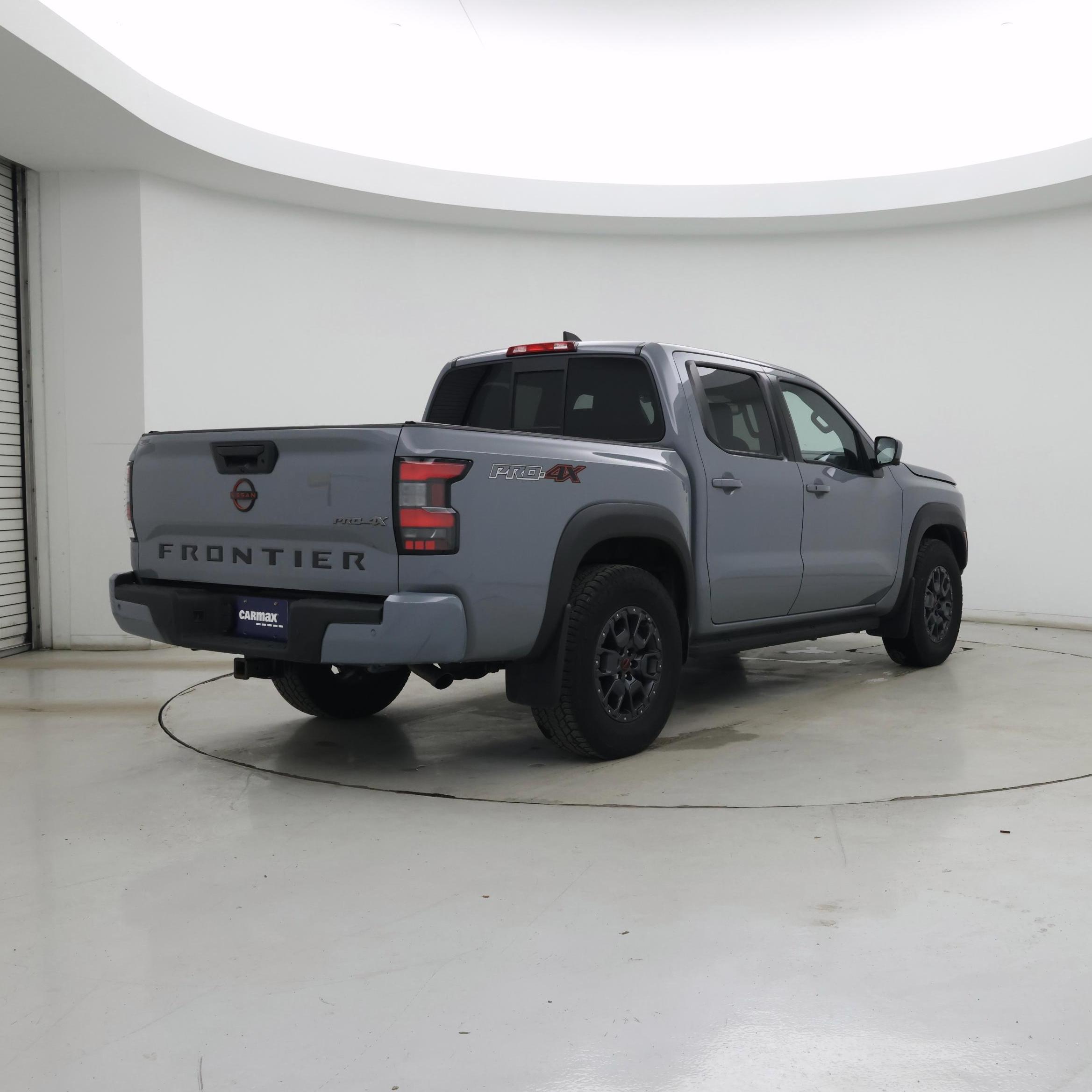 Thumbnail: 2022 Nissan Frontier - 8