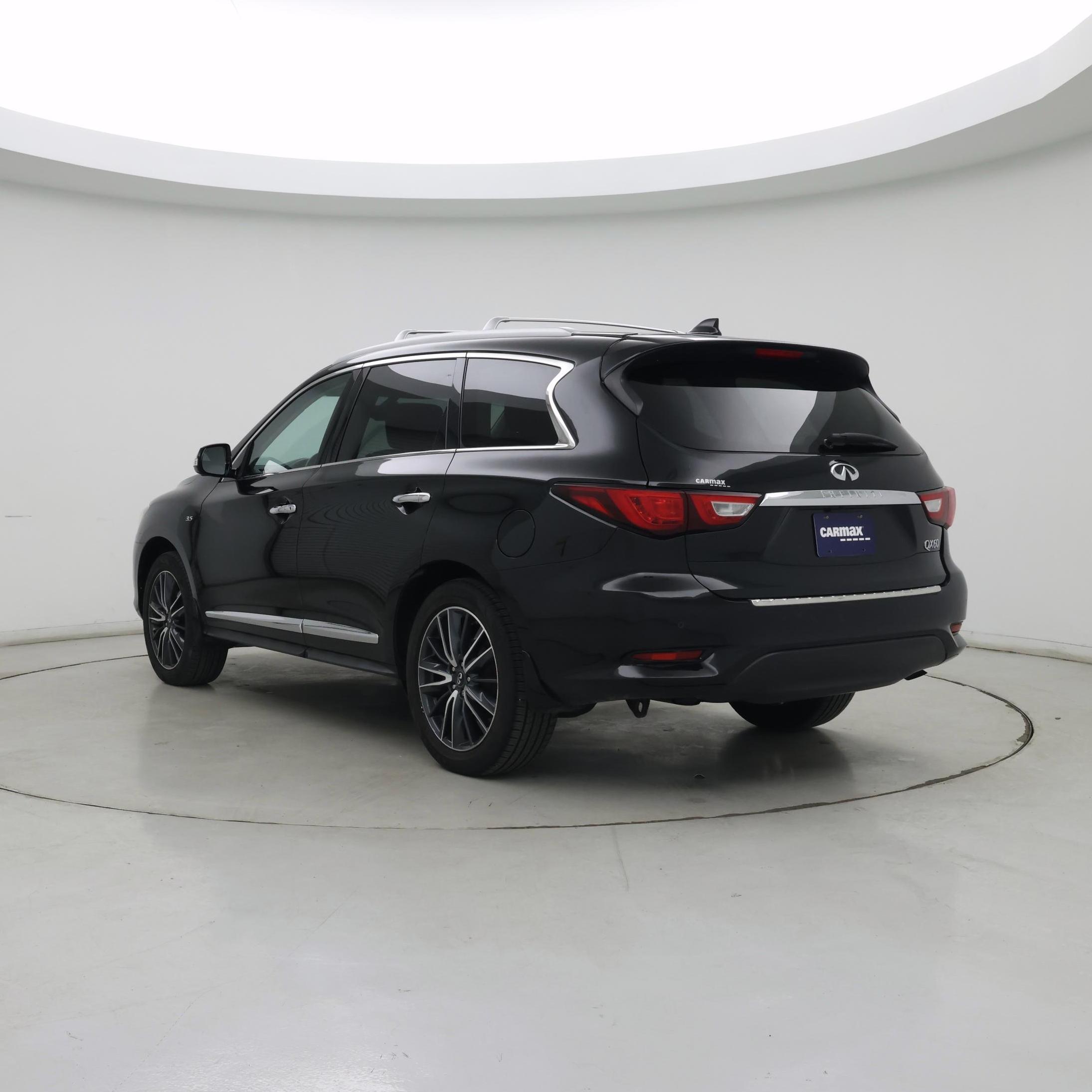 Thumbnail: 2016 INFINITI QX60 - 2