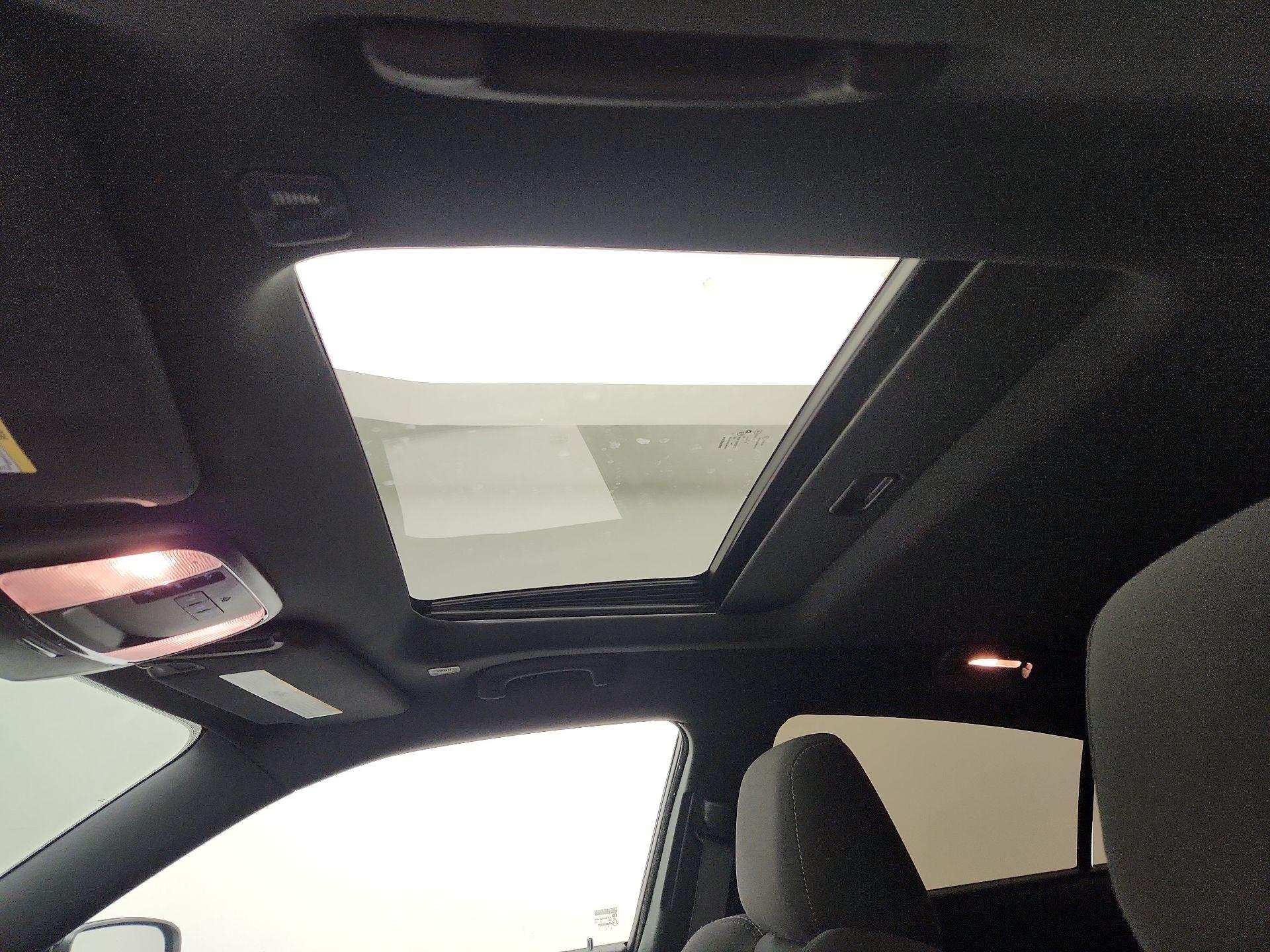 Thumbnail: 2018 Dodge Charger - 19