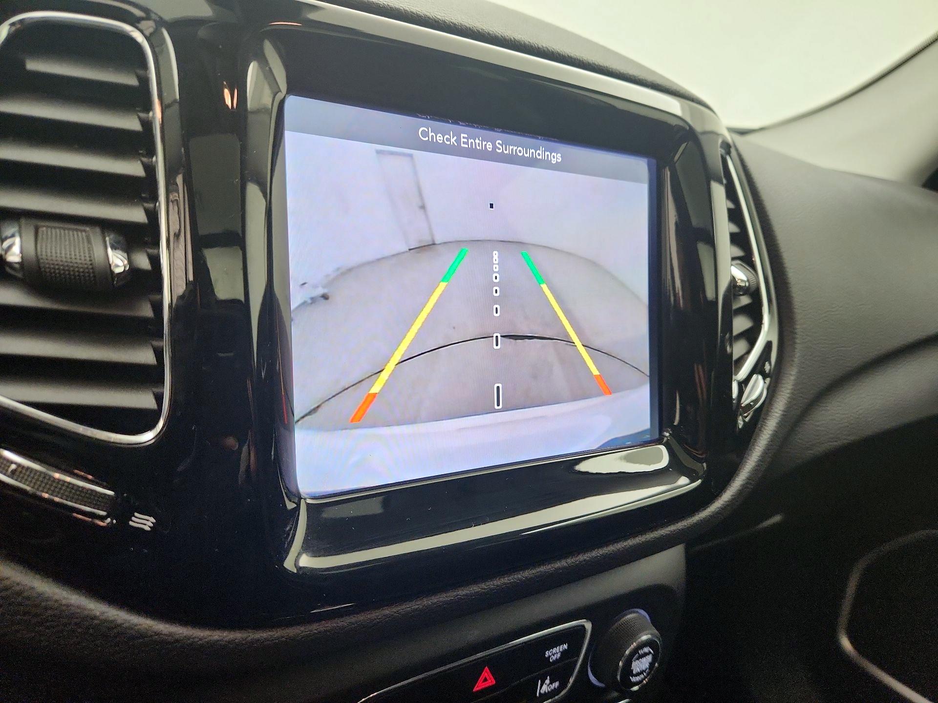 Thumbnail: 2017 Jeep Compass - 15