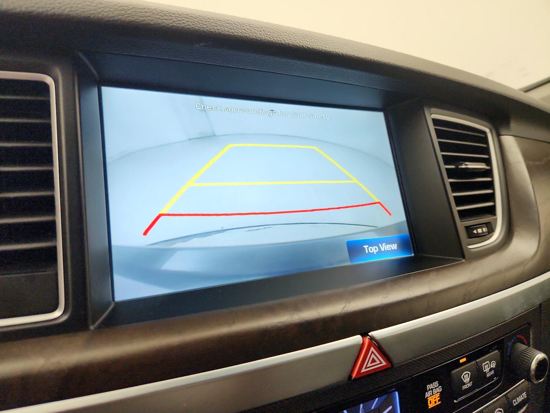 Thumbnail: 2017 Genesis G80 - 15