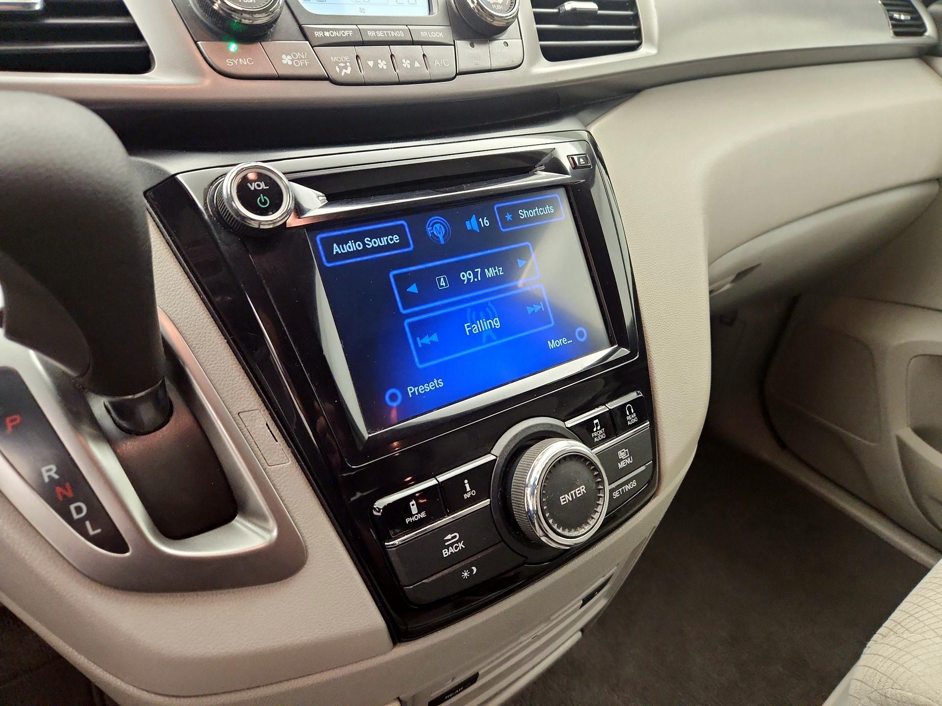 Thumbnail: 2016 Honda Odyssey - 15