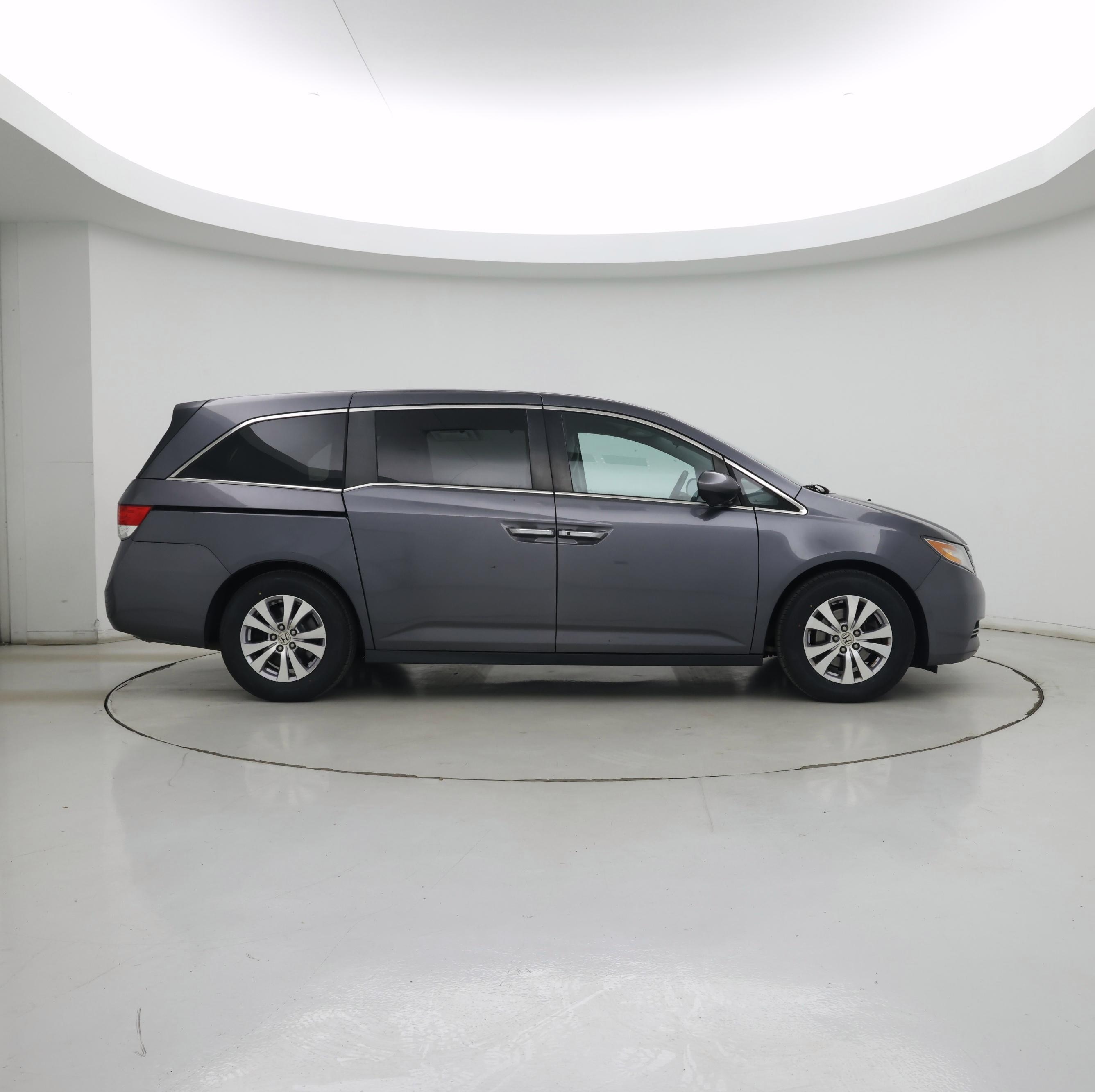 Thumbnail: 2016 Honda Odyssey - 7