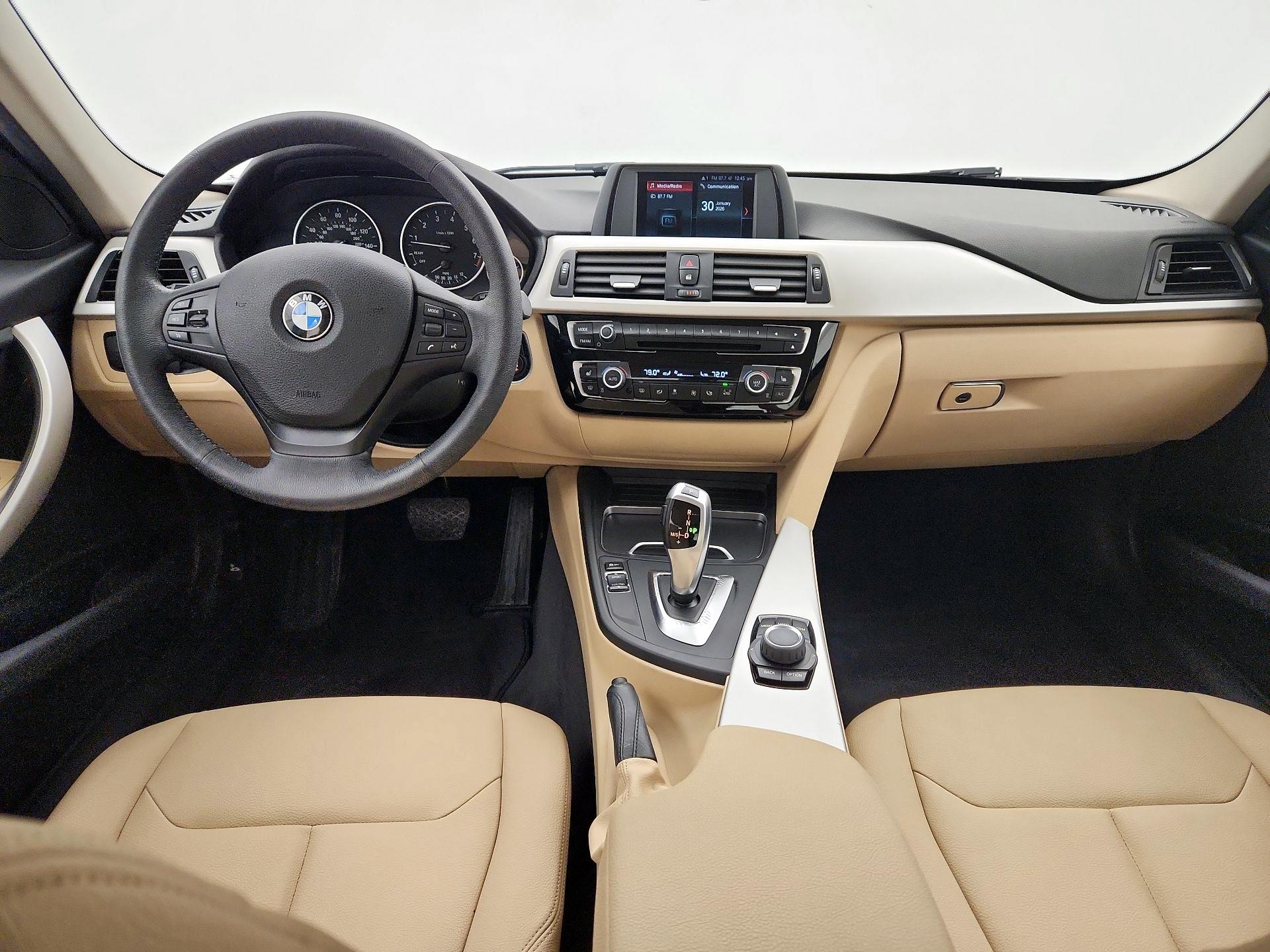 Thumbnail: 2018 BMW 3 Series - 9