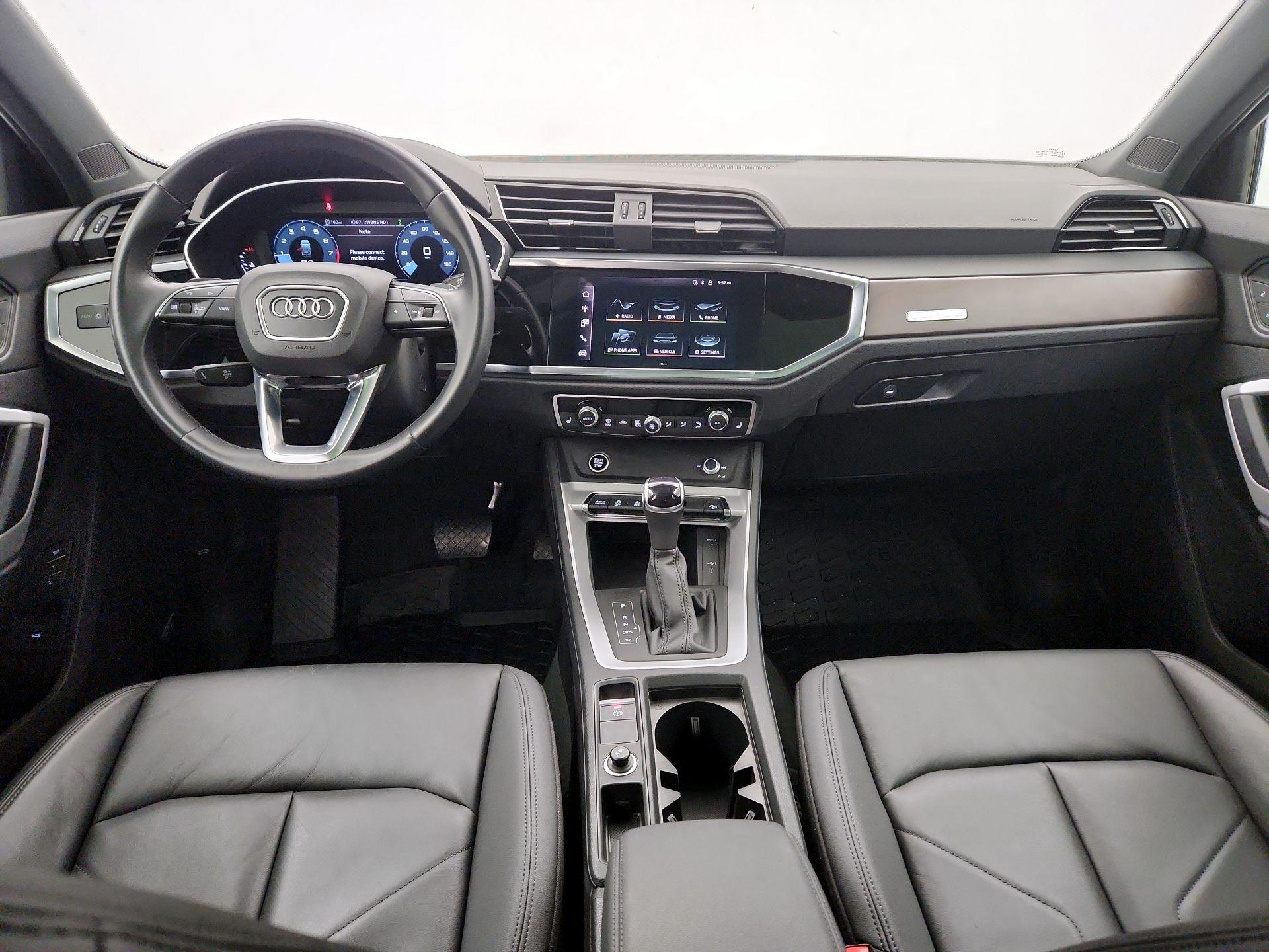 Thumbnail: 2022 Audi Q3 - 9