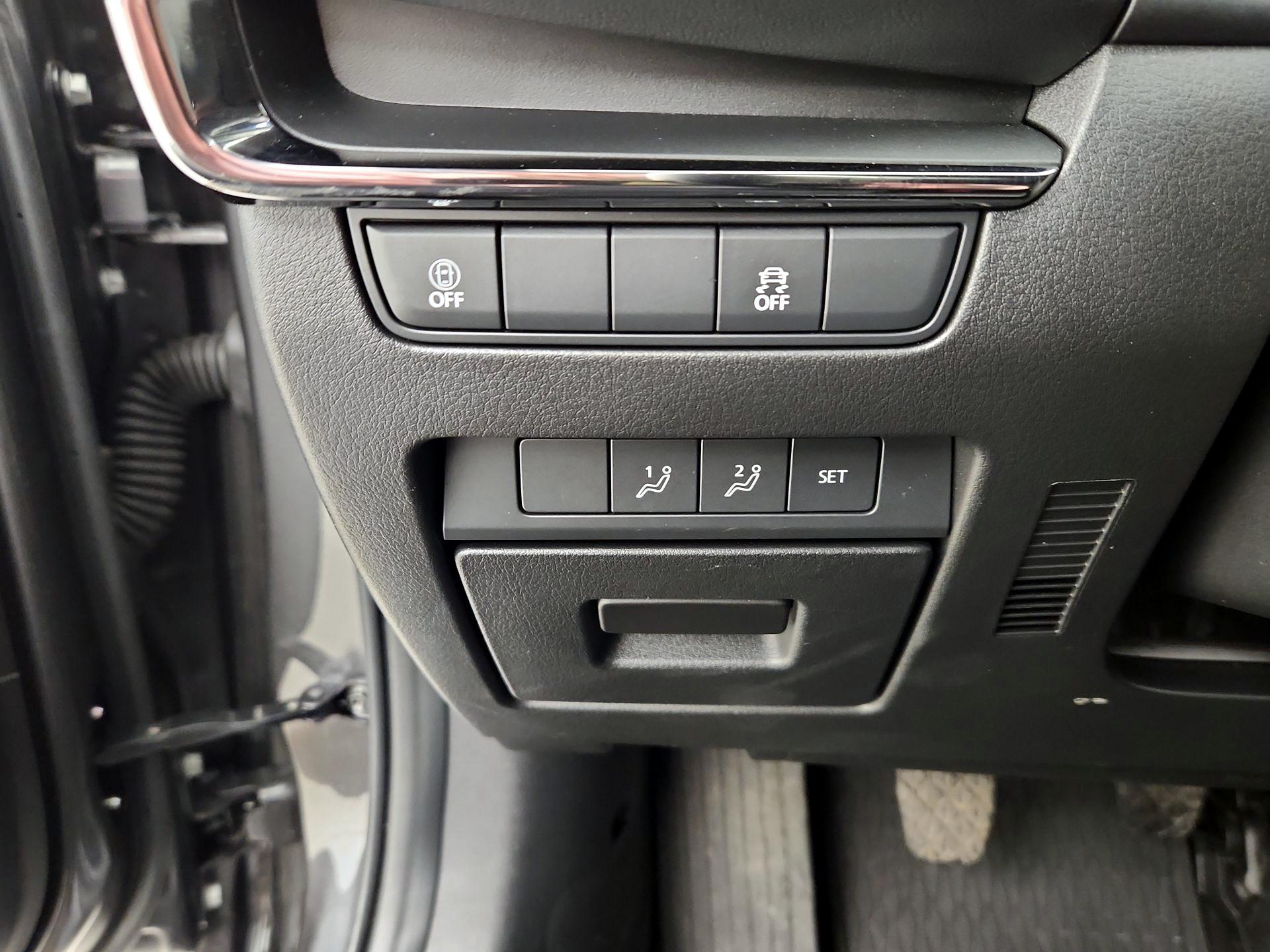 Thumbnail: 2022 Mazda Mazda3 - 13