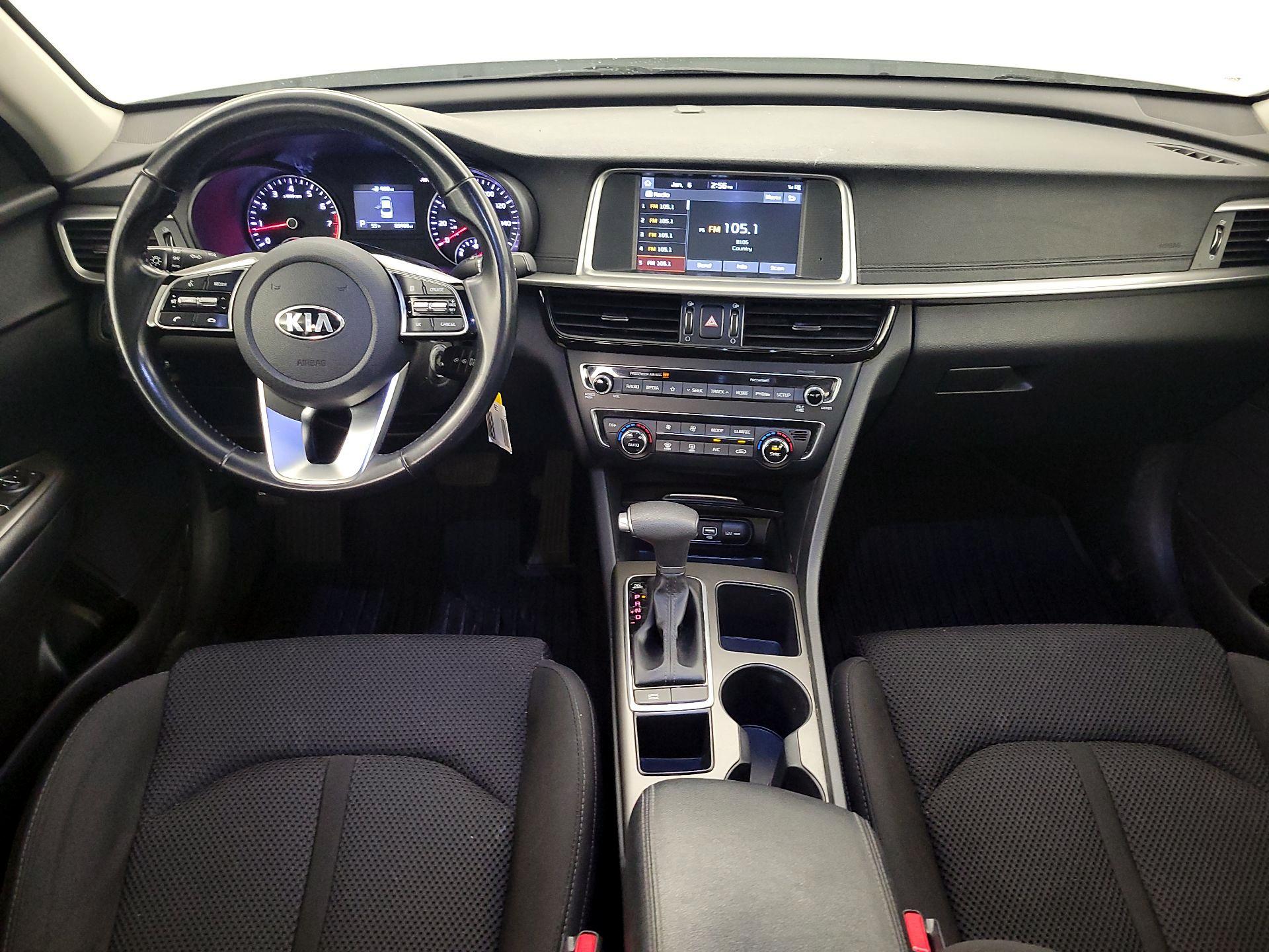 Thumbnail: 2019 Kia Optima - 9