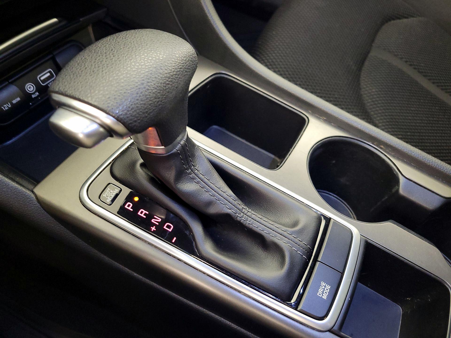 Thumbnail: 2019 Kia Optima - 17