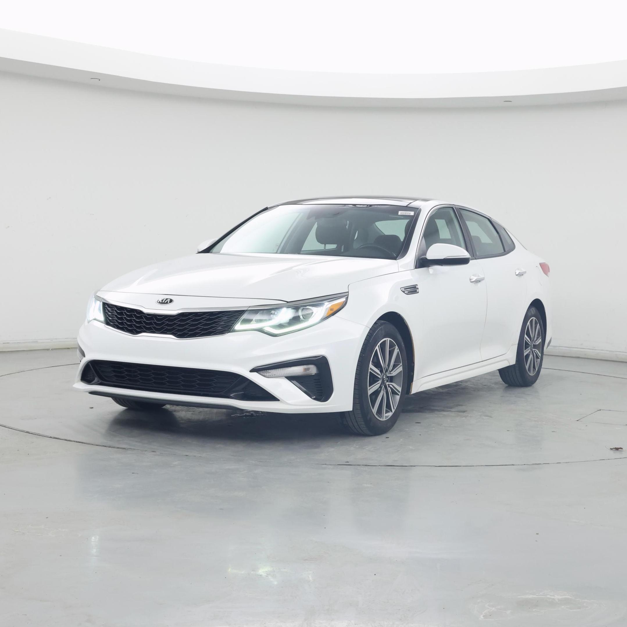 Thumbnail: 2019 Kia Optima - 4