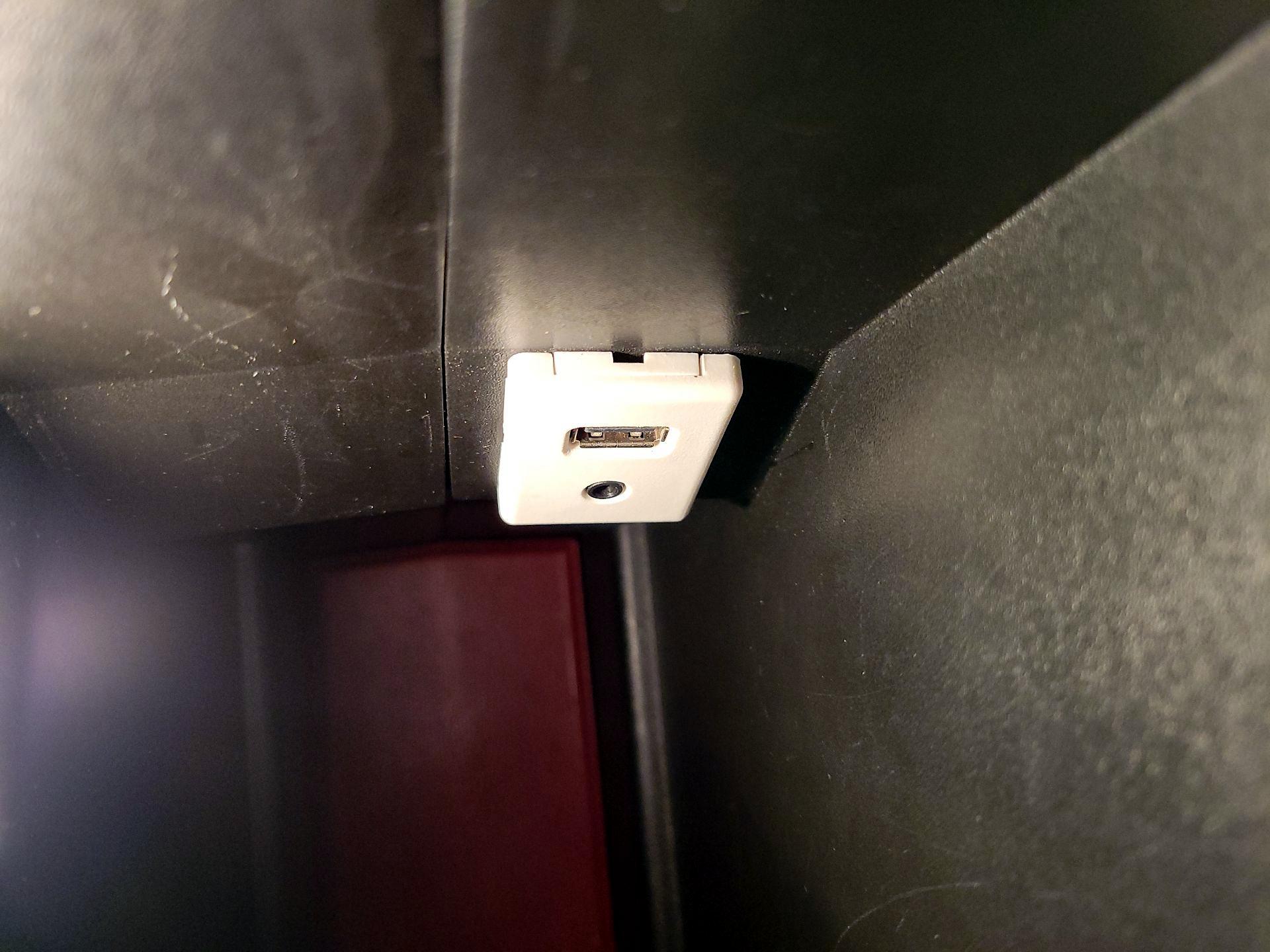 Thumbnail: 2017 GMC Terrain - 19