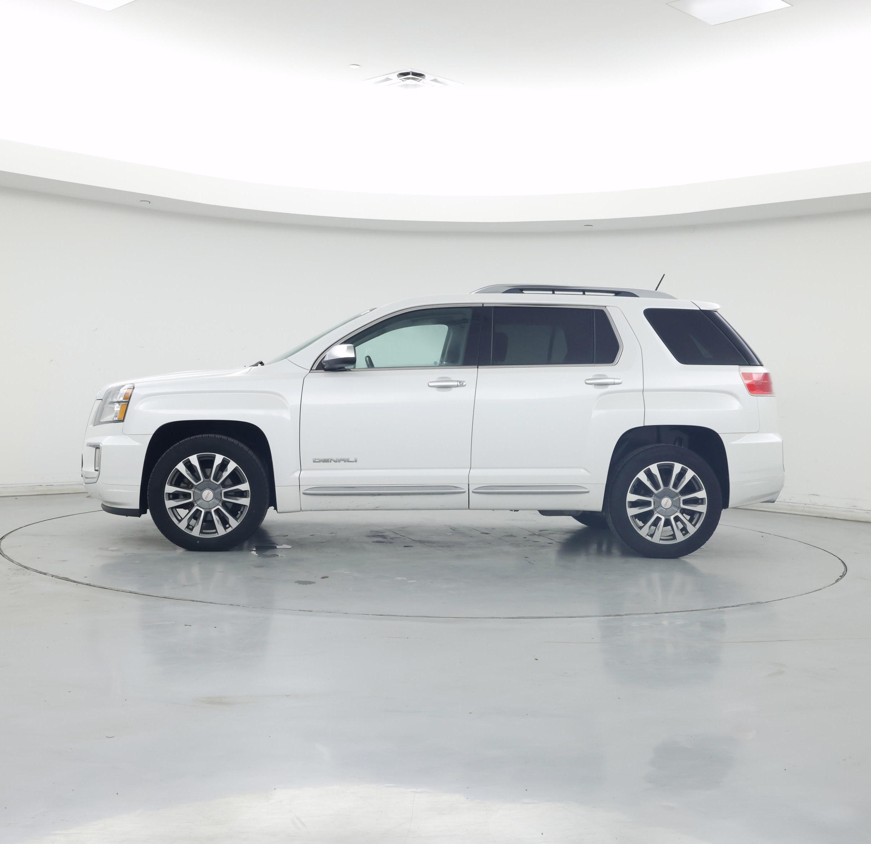 Thumbnail: 2017 GMC Terrain - 3