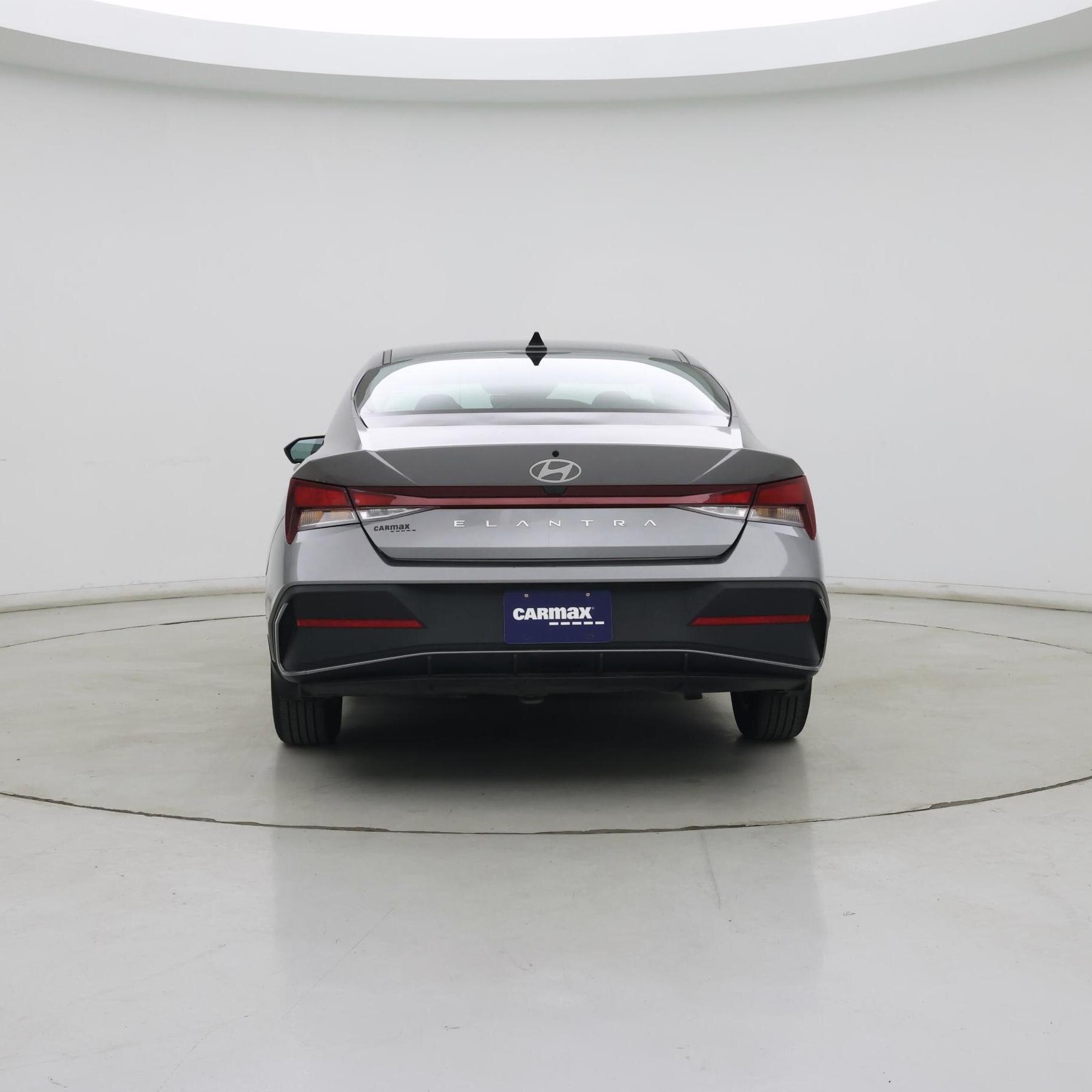 Thumbnail: 2024 Hyundai Elantra - 6