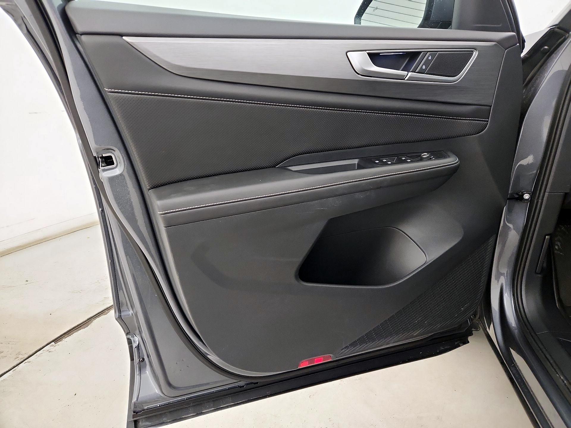 Thumbnail: 2025 Volkswagen Atlas - 12