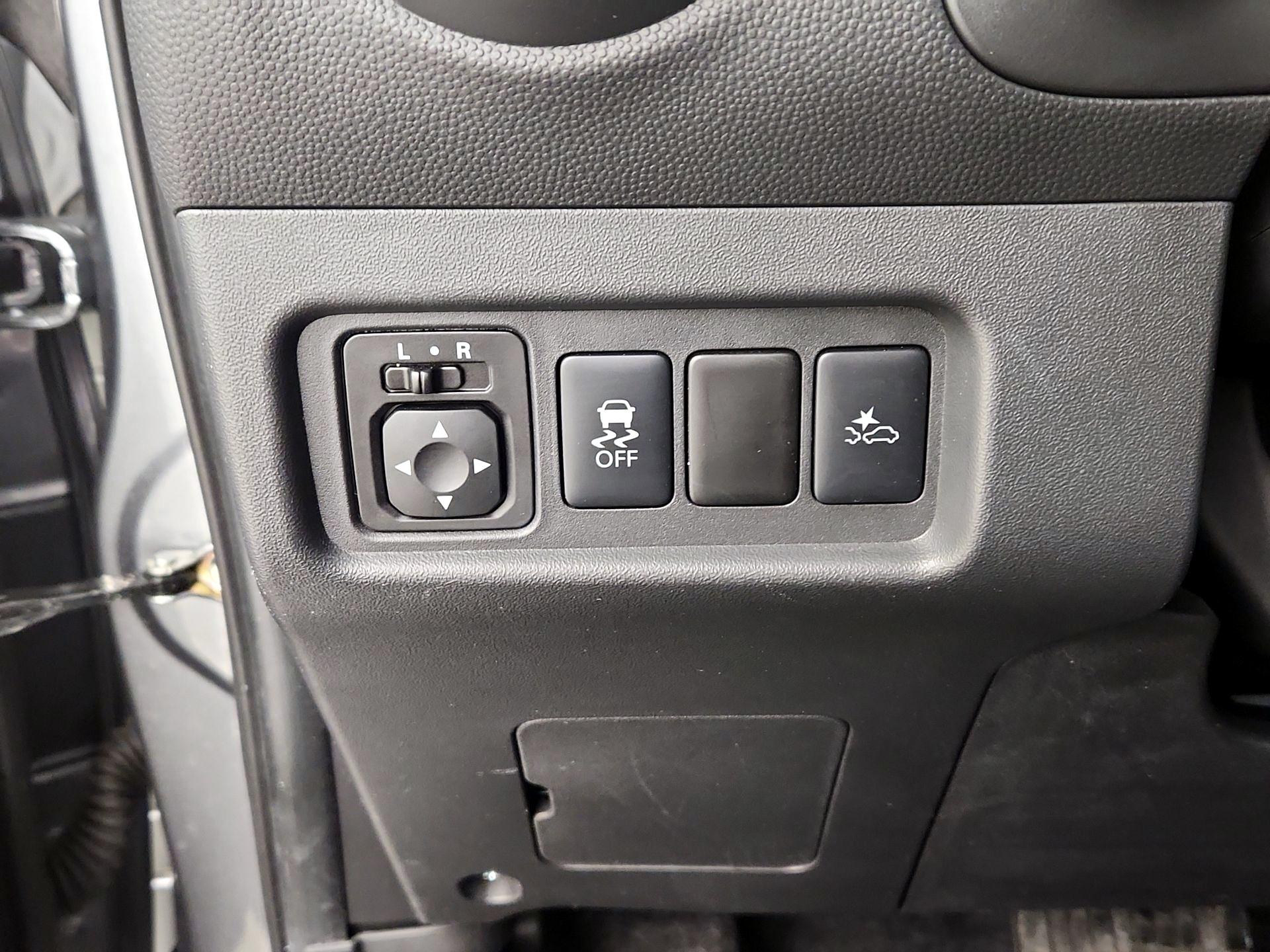 Thumbnail: 2022 Mitsubishi Mirage G4 - 13