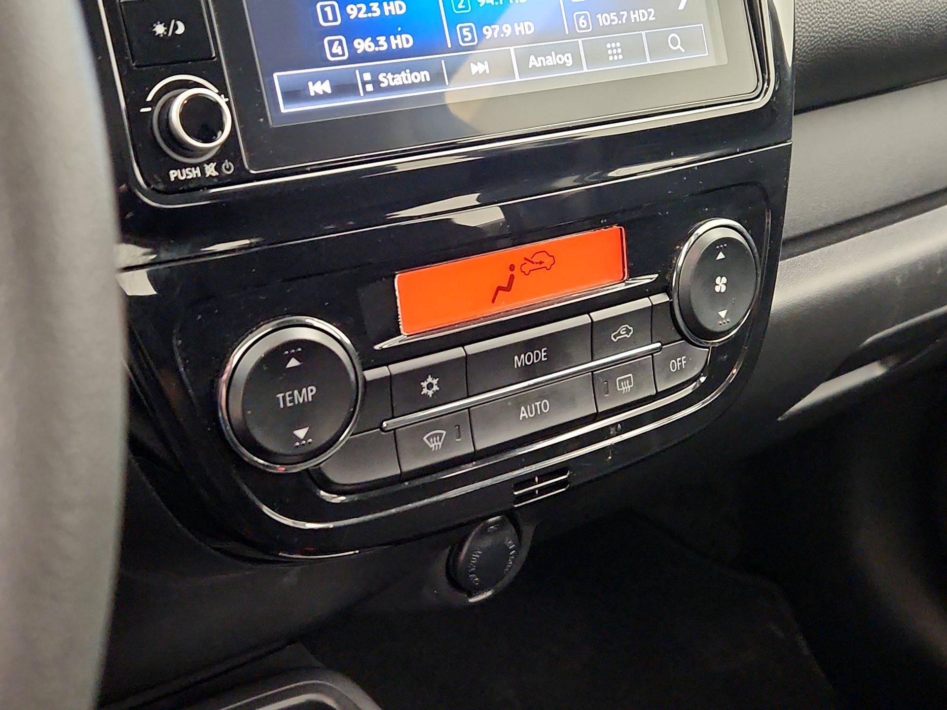 Thumbnail: 2022 Mitsubishi Mirage G4 - 16