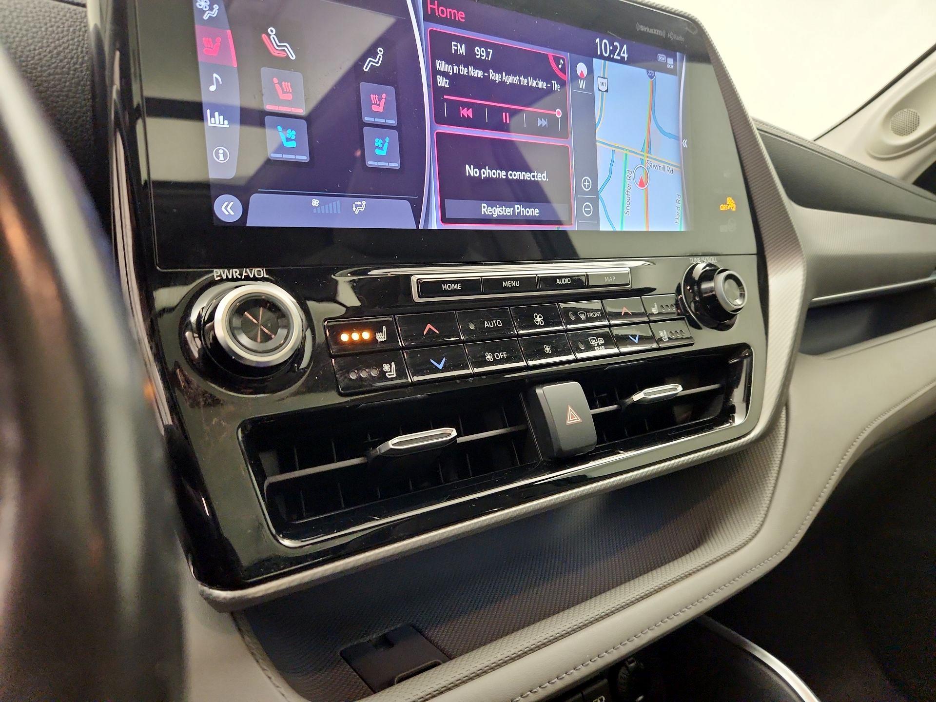 Thumbnail: 2020 Toyota Highlander - 17