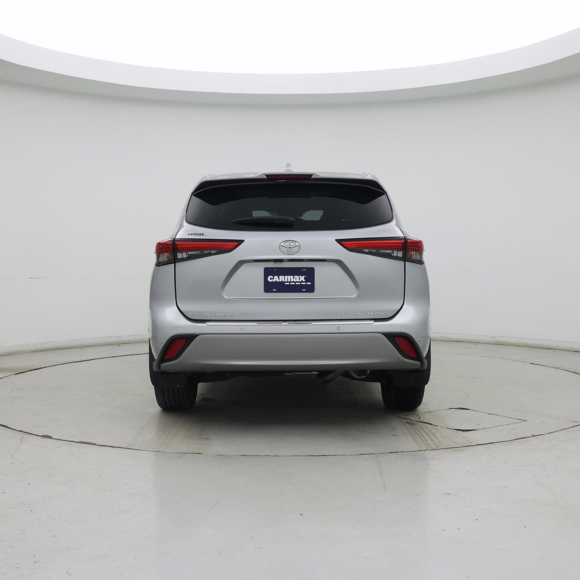 Thumbnail: 2020 Toyota Highlander - 6