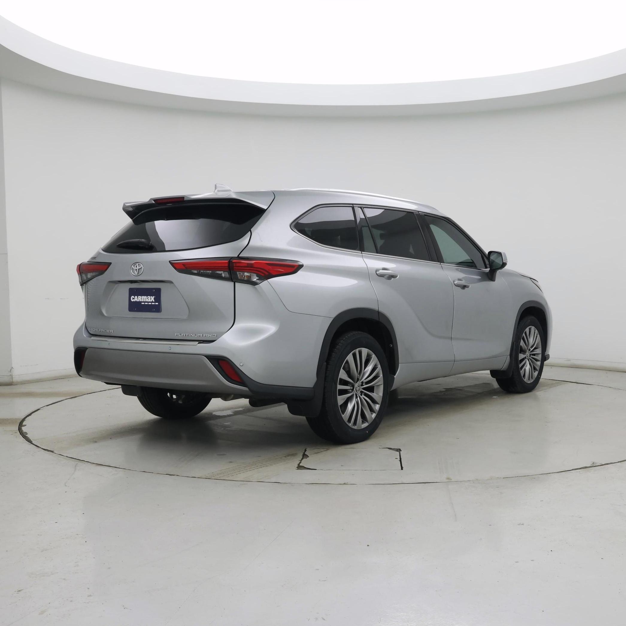 Thumbnail: 2020 Toyota Highlander - 8