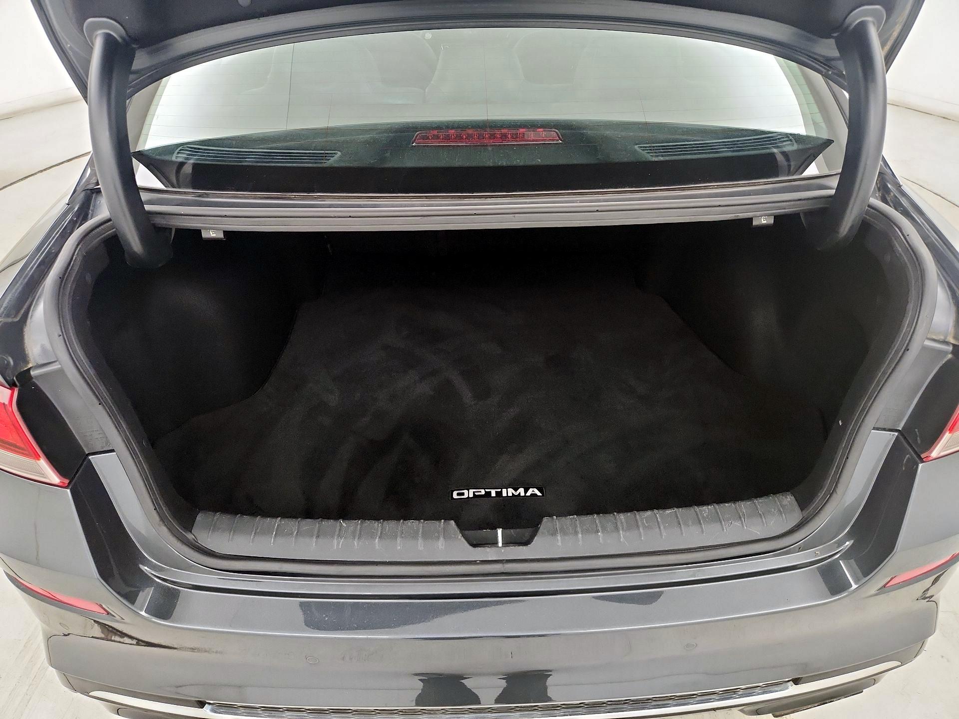 Thumbnail: 2020 Kia Optima - 20