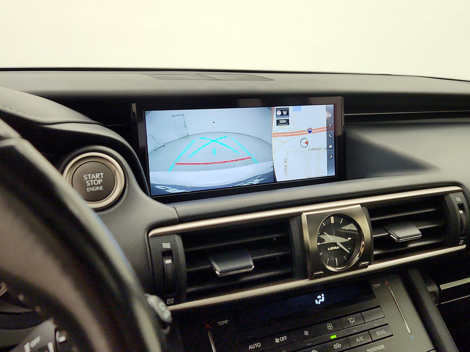 Thumbnail: 2018 Lexus IS - 15