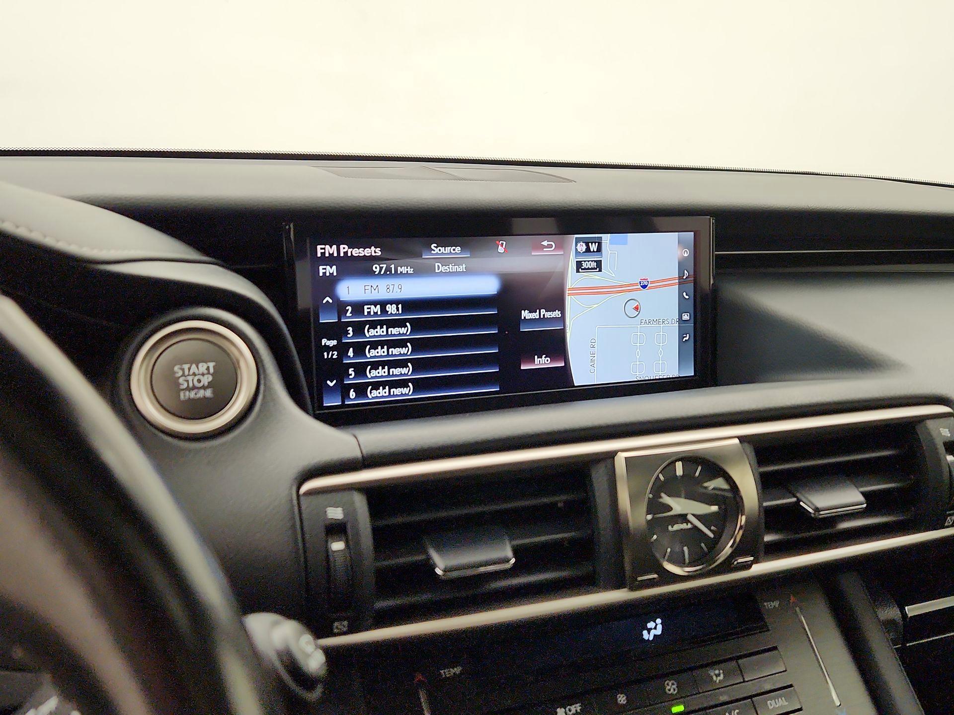 Thumbnail: 2018 Lexus IS - 16