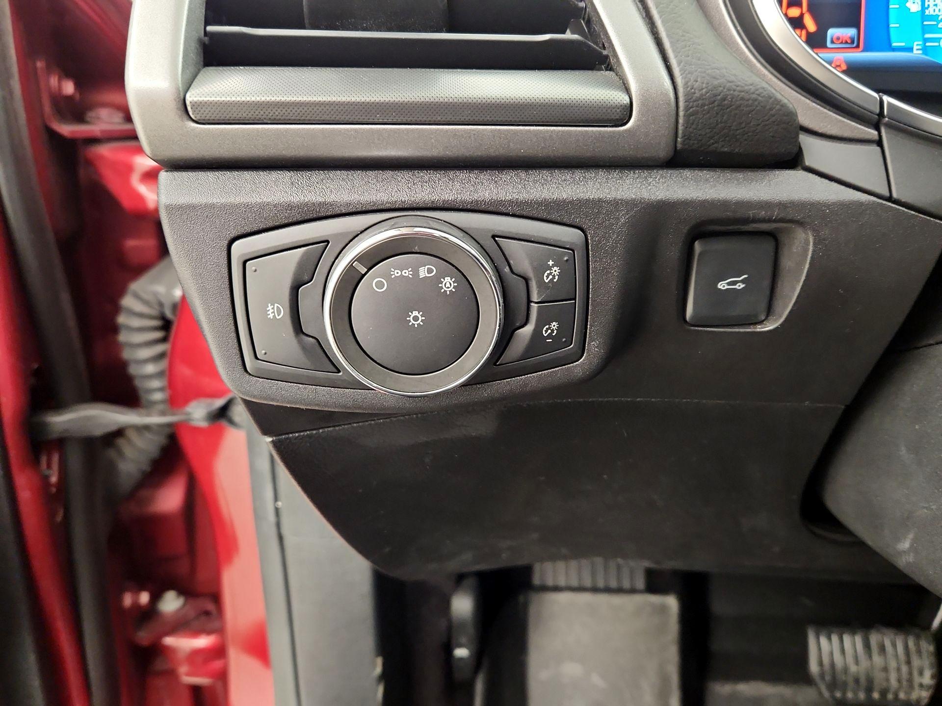 Thumbnail: 2017 Ford Fusion - 13