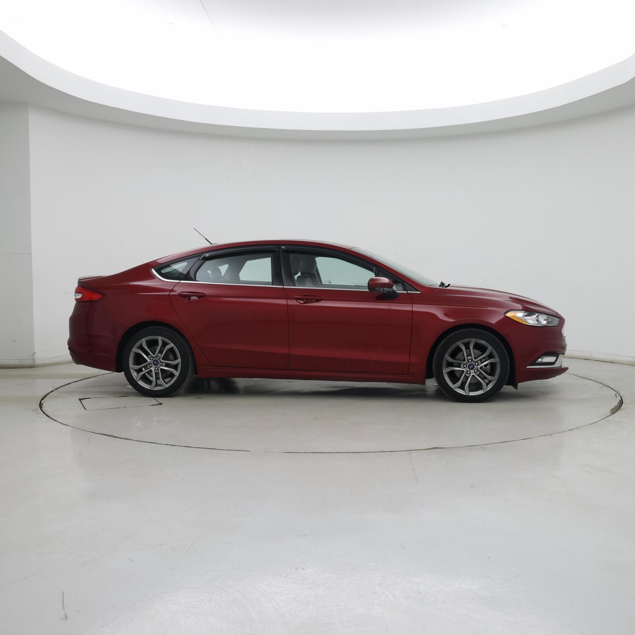 Thumbnail: 2017 Ford Fusion - 7